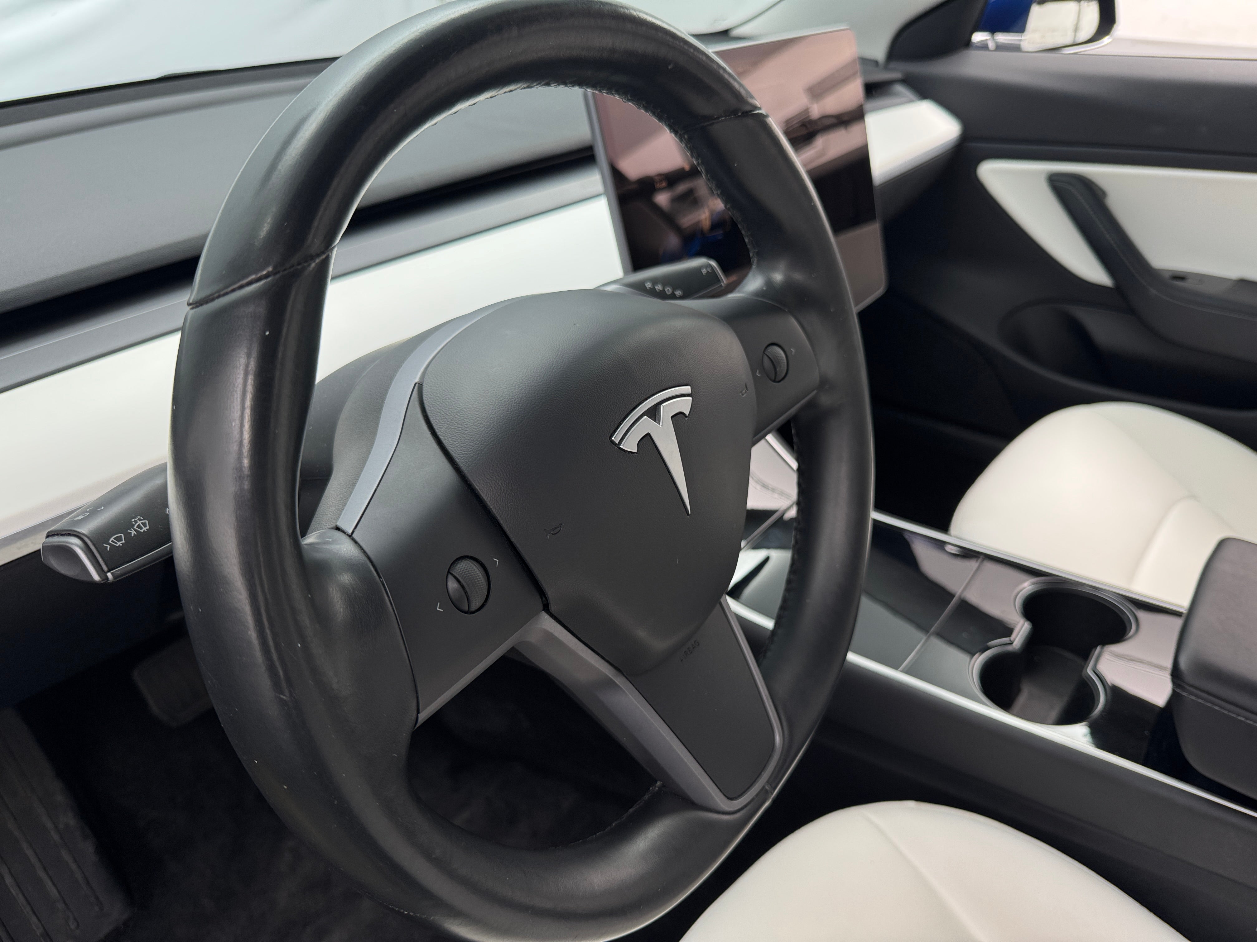 2019 Tesla Model 3 Standard Range 4