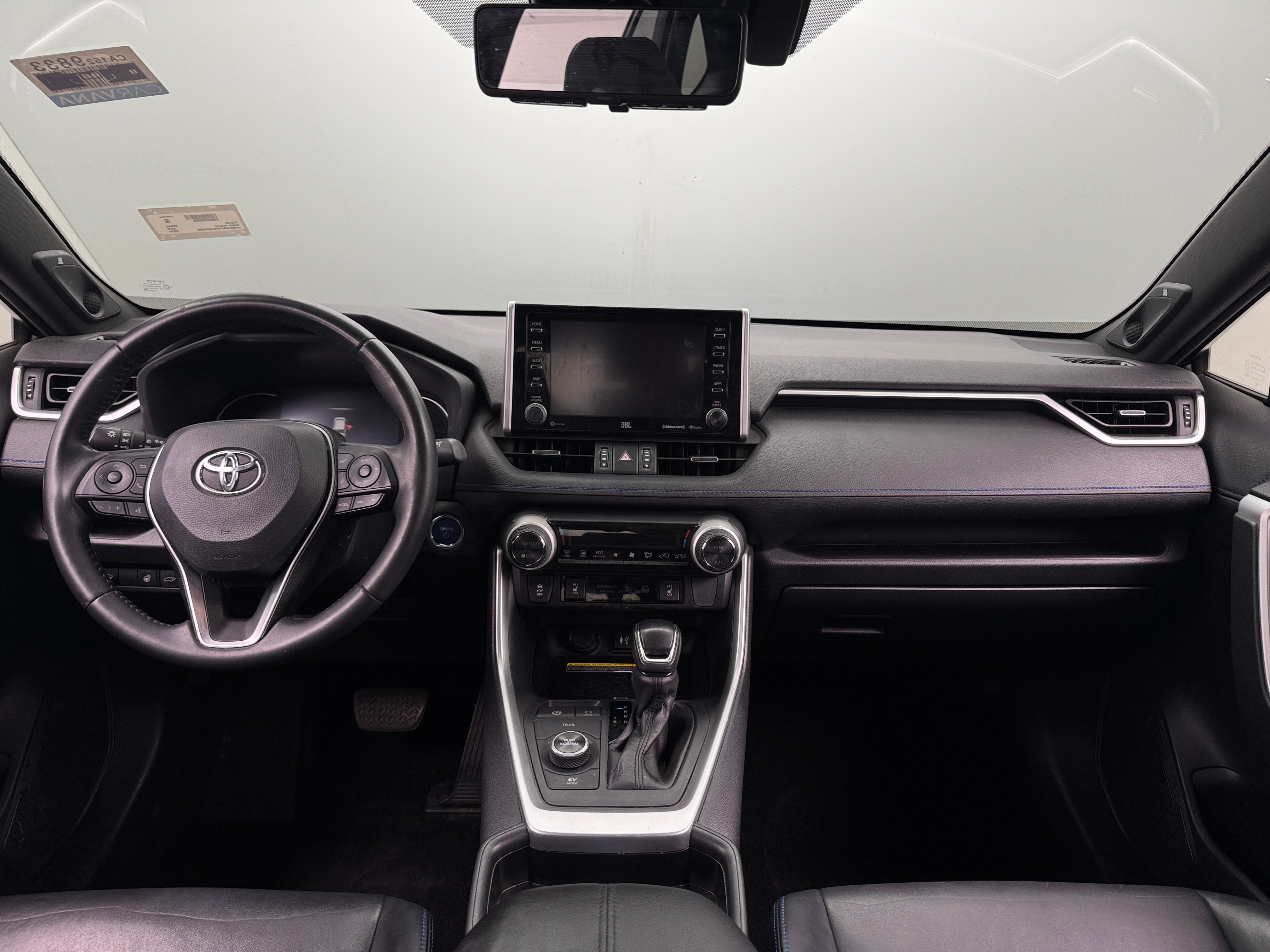 2019 Toyota RAV4 XSE 3