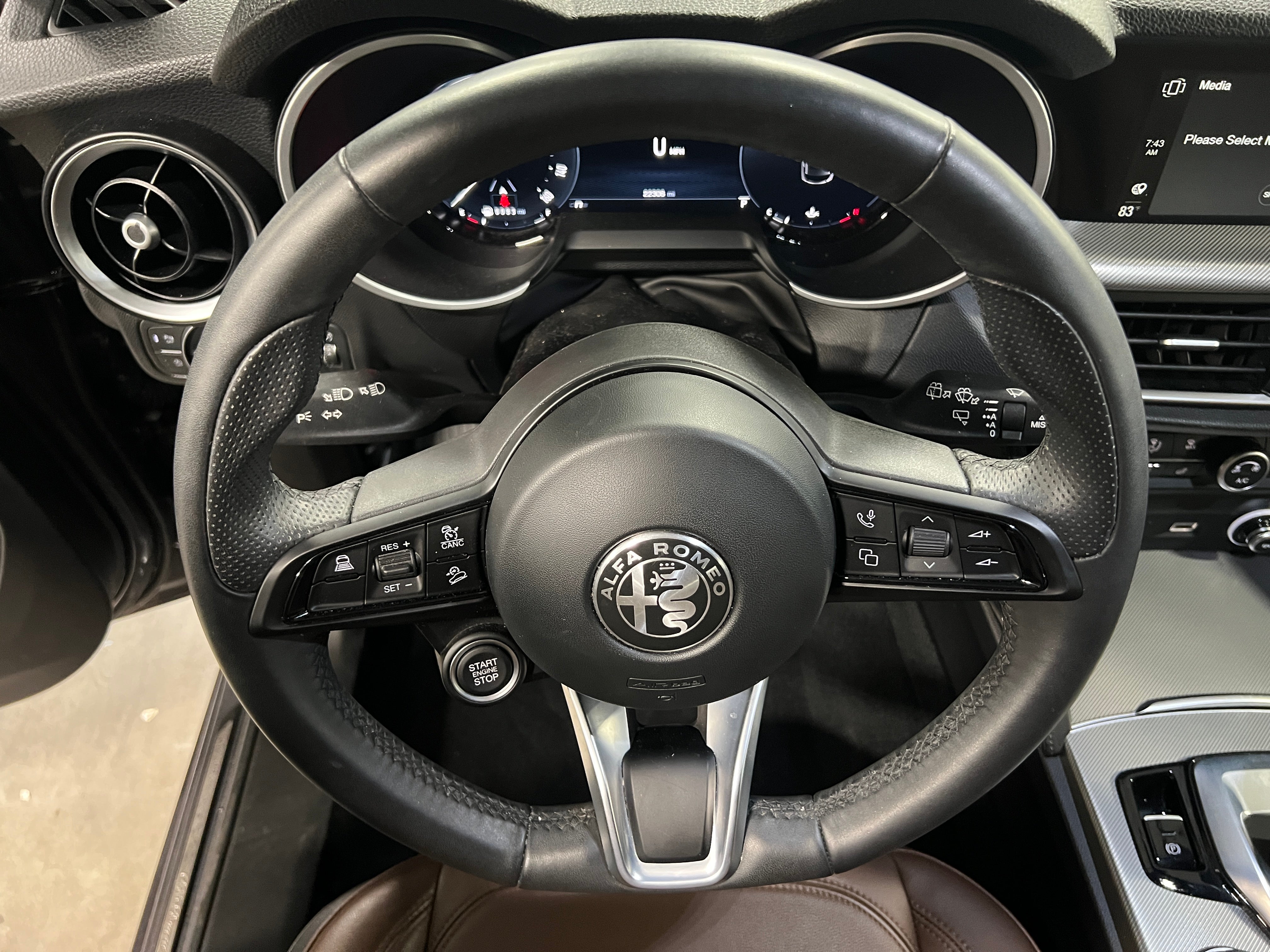 2024 Alfa Romeo Stelvio Ti 4