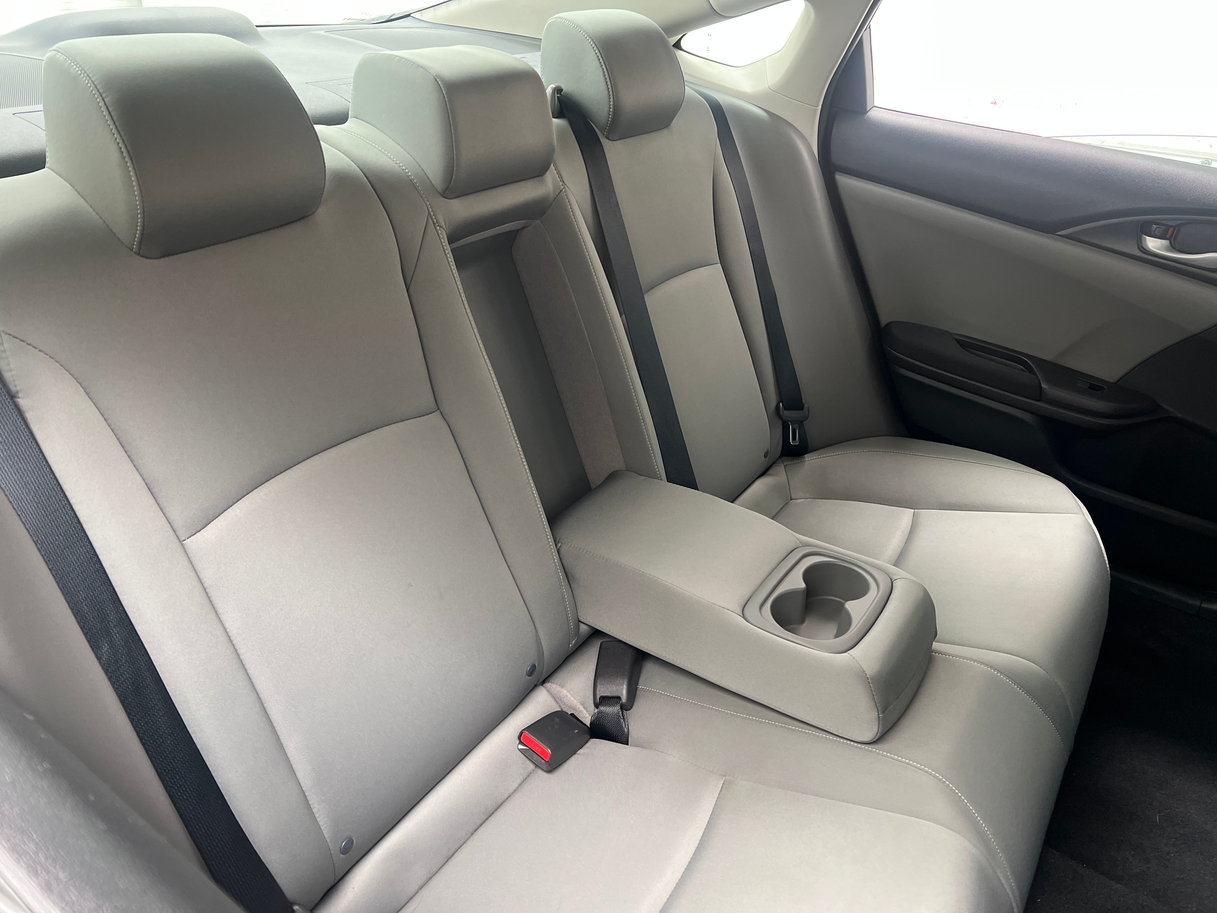 Thumbnail: 2016 Honda Civic - 6