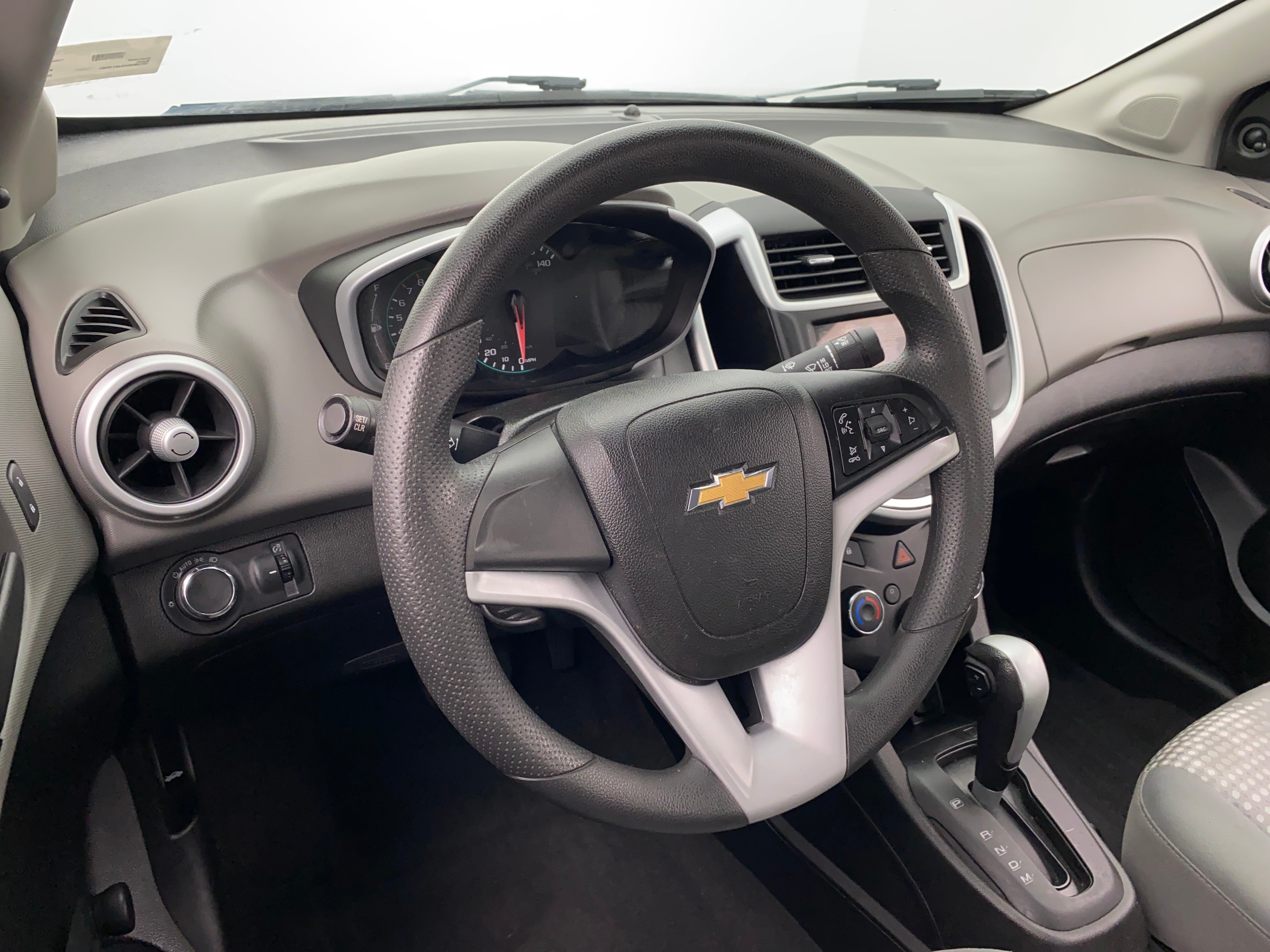 2018 Chevrolet Sonic LS 5