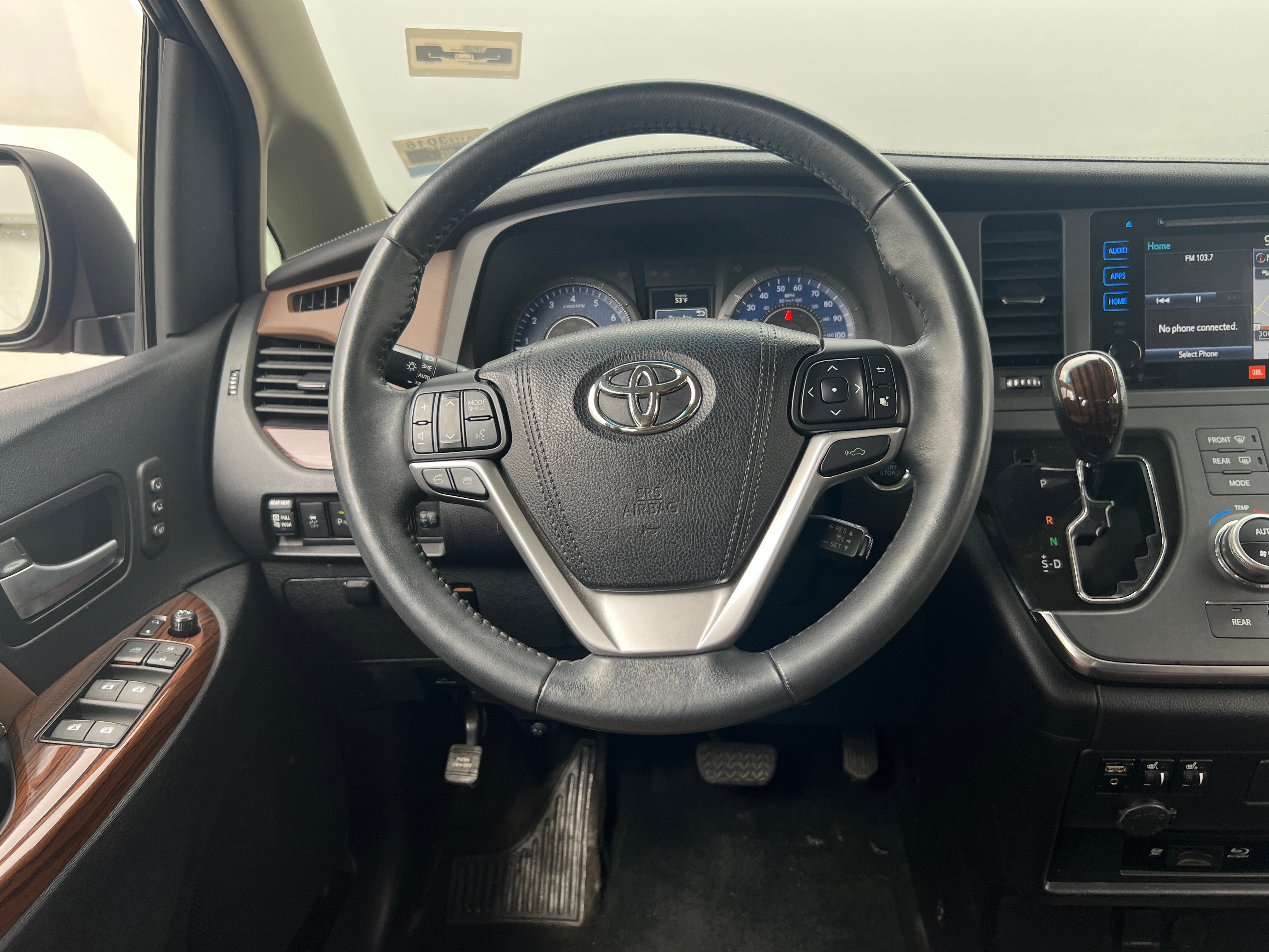 2015 Toyota Sienna Limited 5