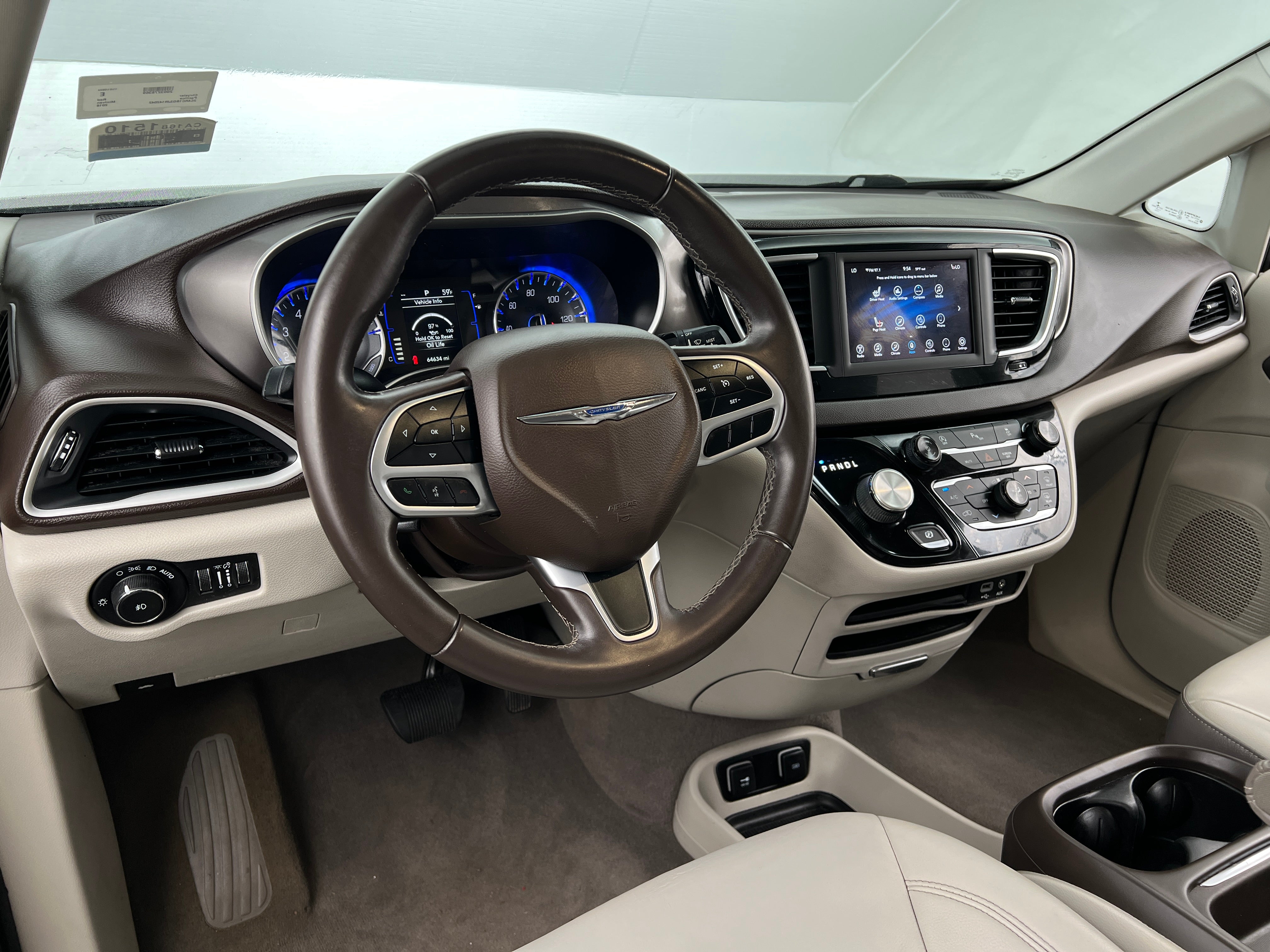 2018 Chrysler Pacifica Touring L 2