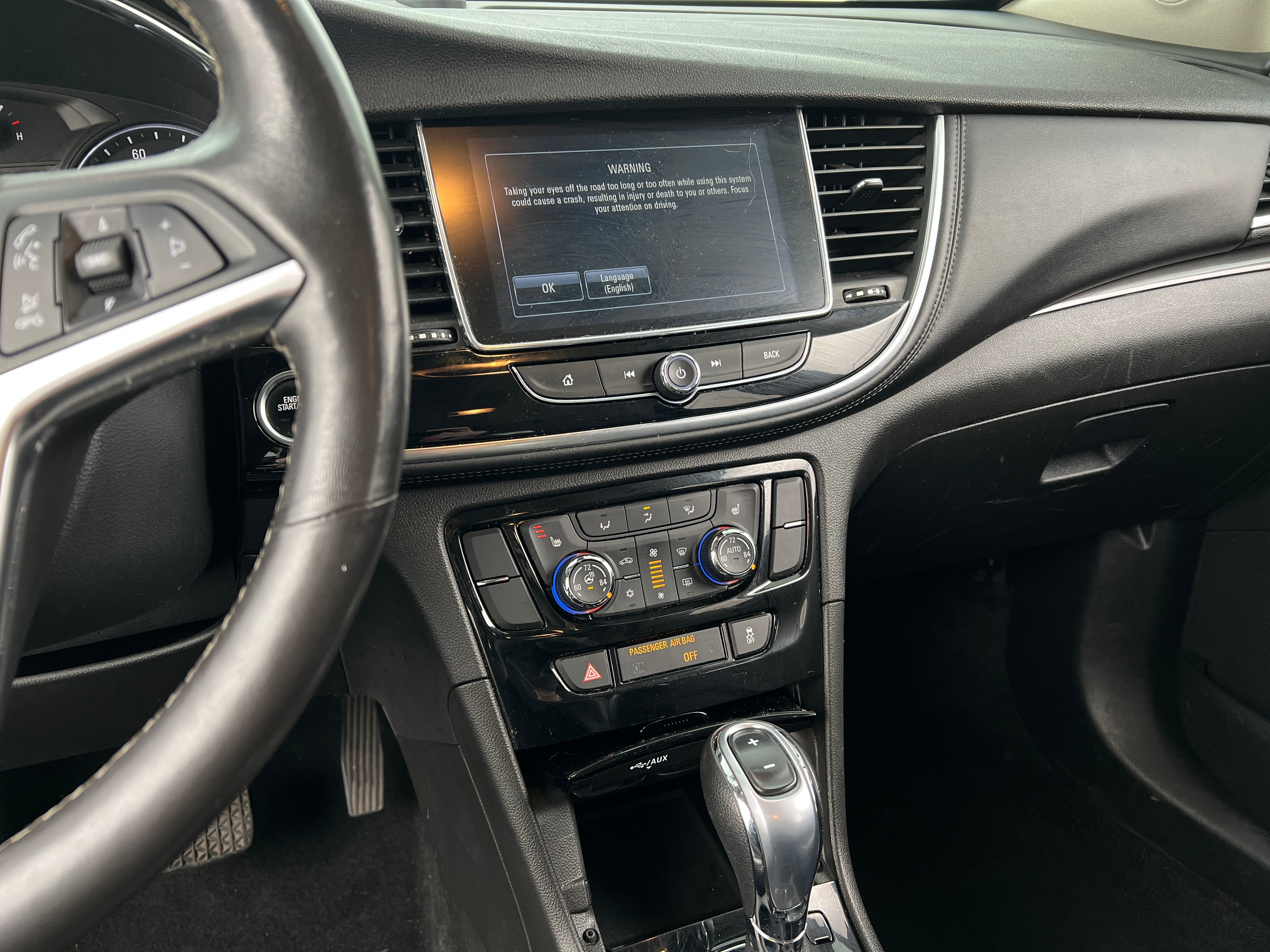 2018 Buick Encore Essence 3