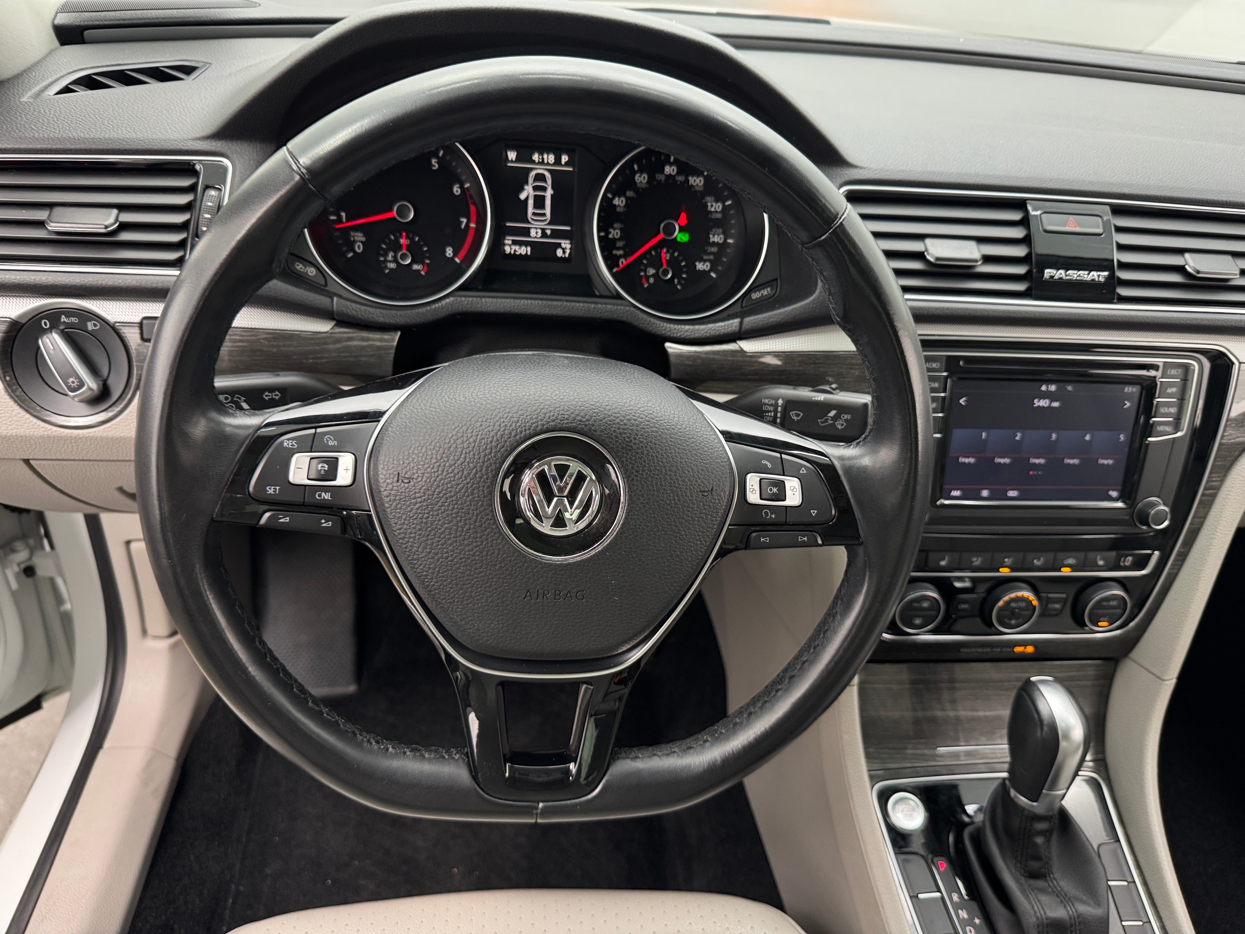 2018 Volkswagen Passat 2.0T 5