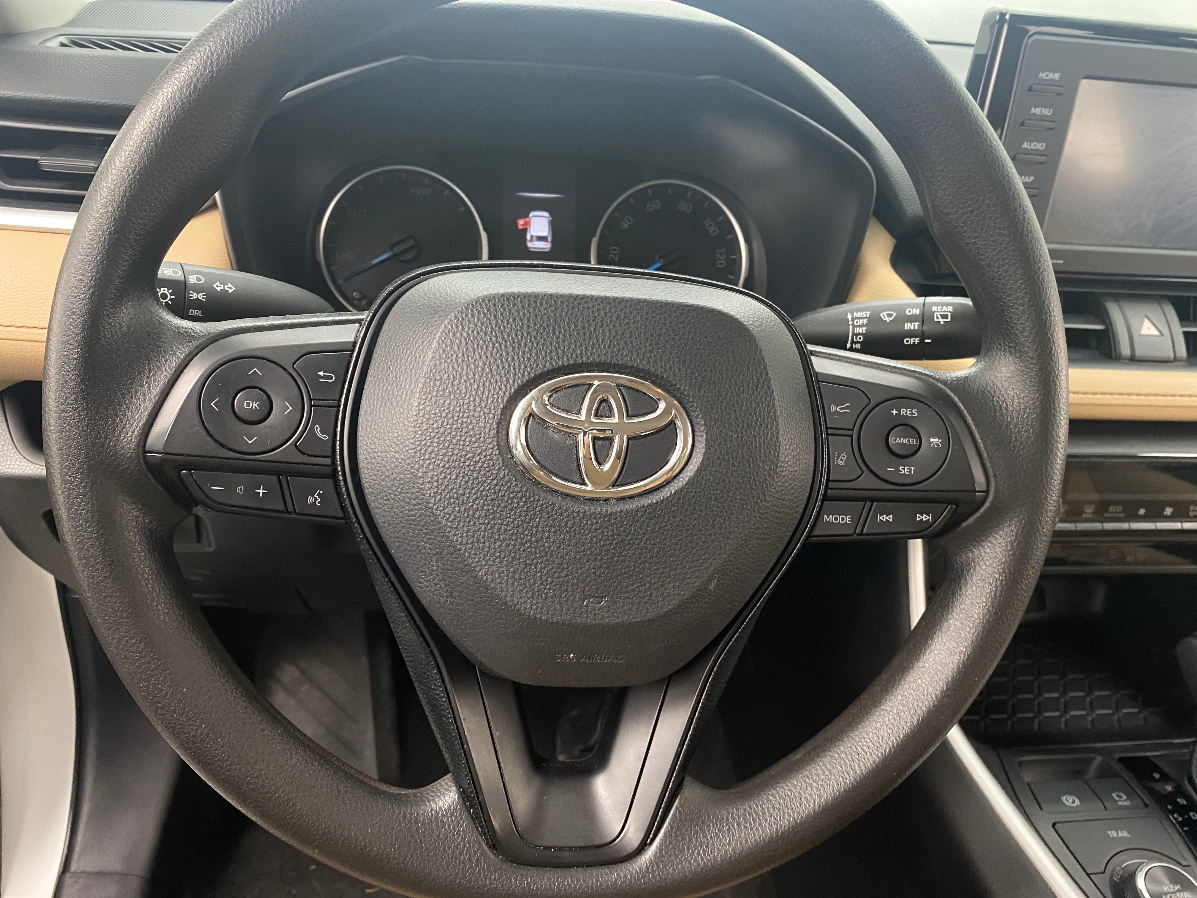 2021 Toyota RAV4 LE 5