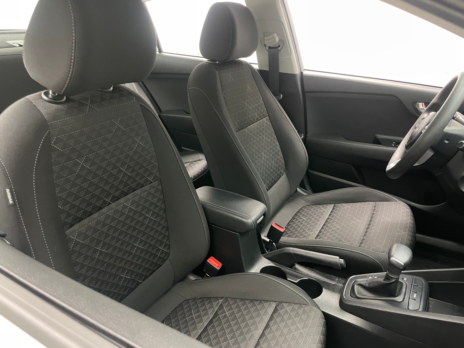 Thumbnail: 2023 Kia Rio - 2