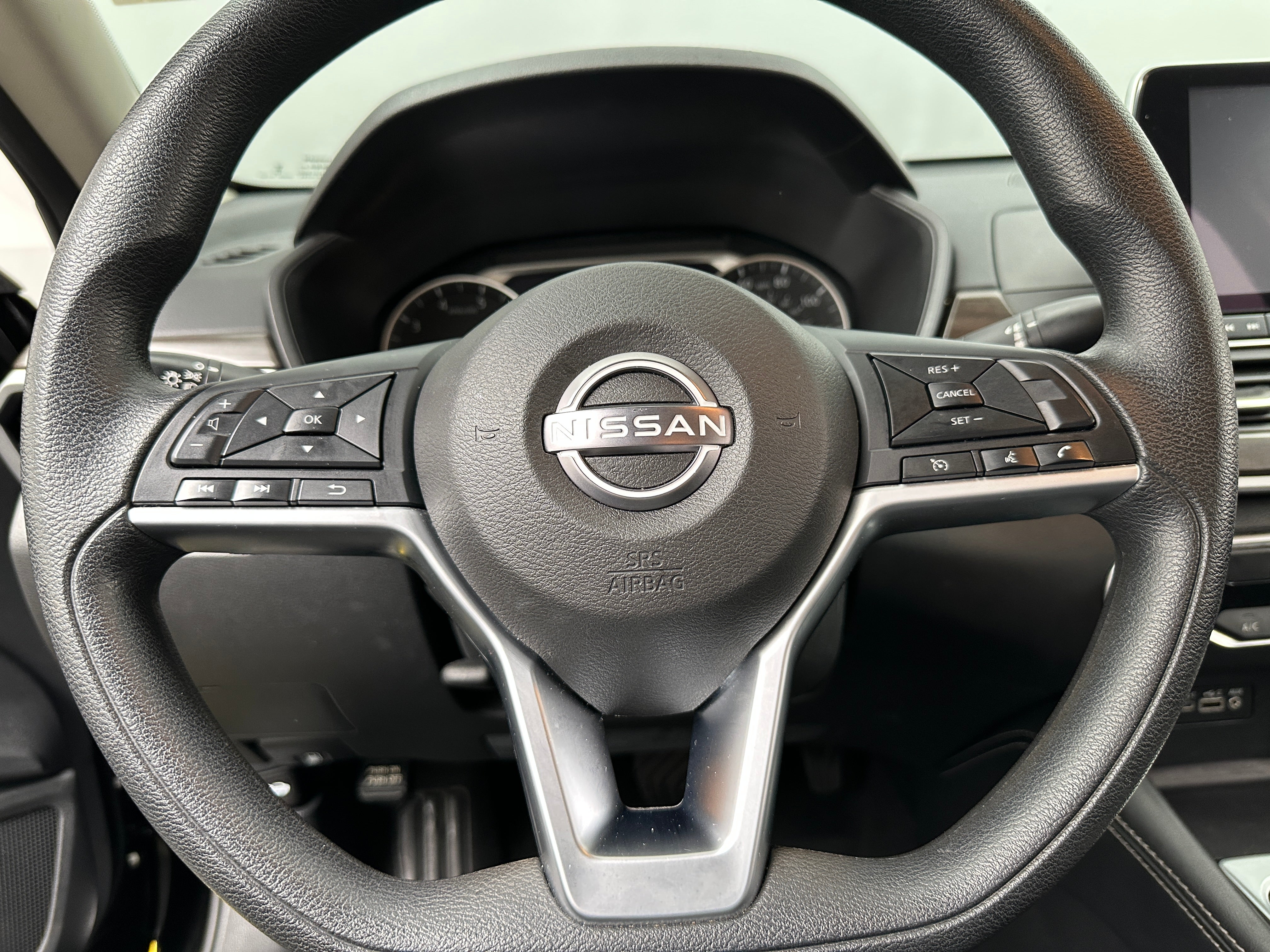 2023 Nissan Altima SV 5