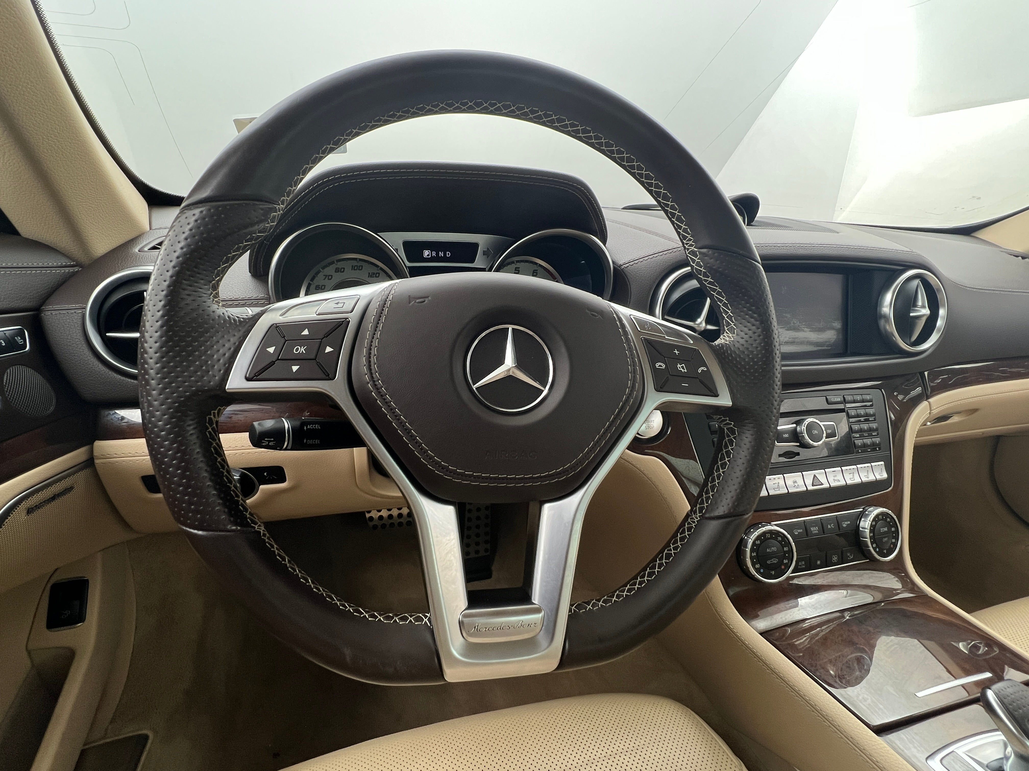 2014 Mercedes-Benz SL-Class SL 550 5