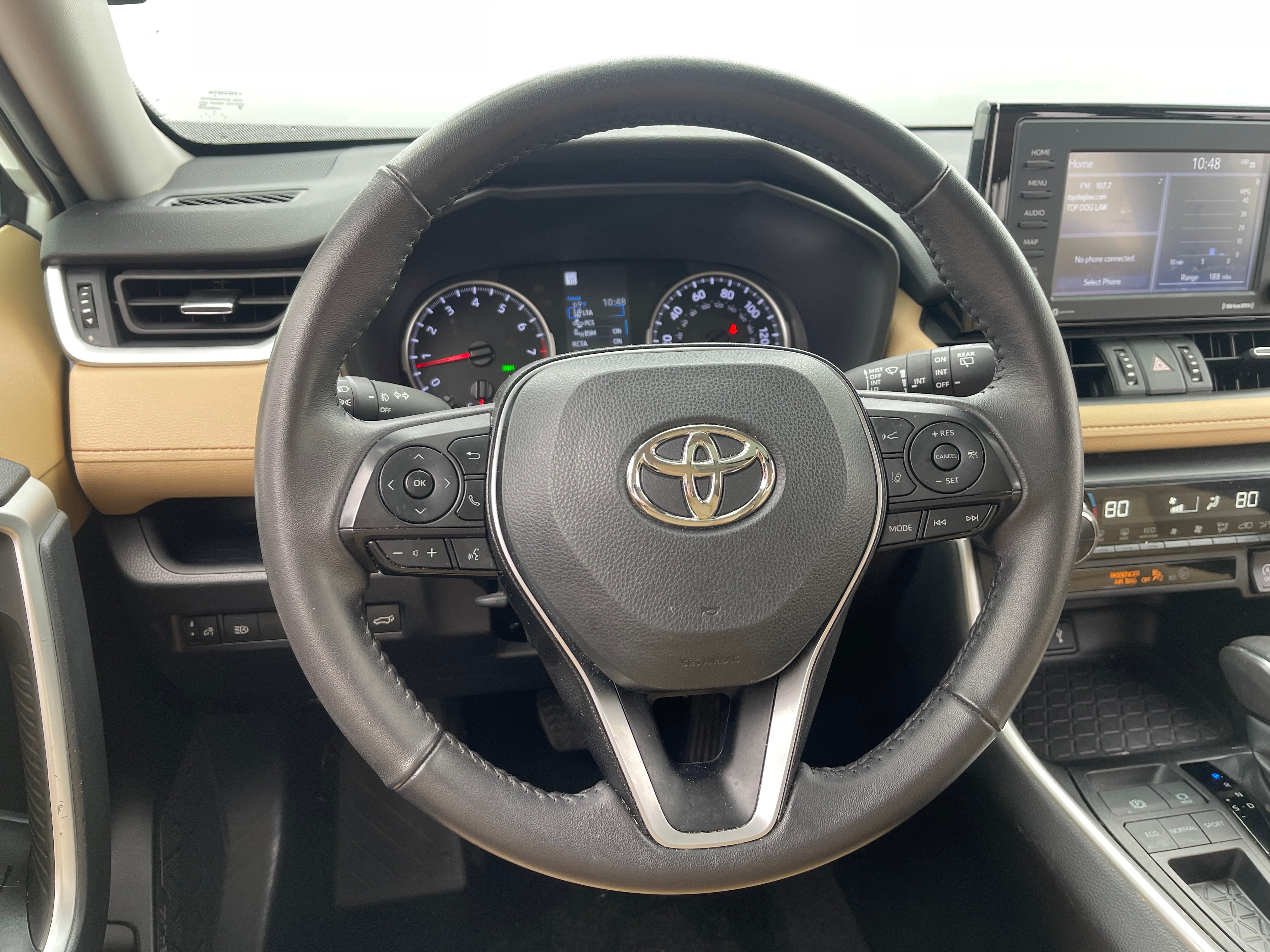 2022 Toyota RAV4 XLE Premium 5