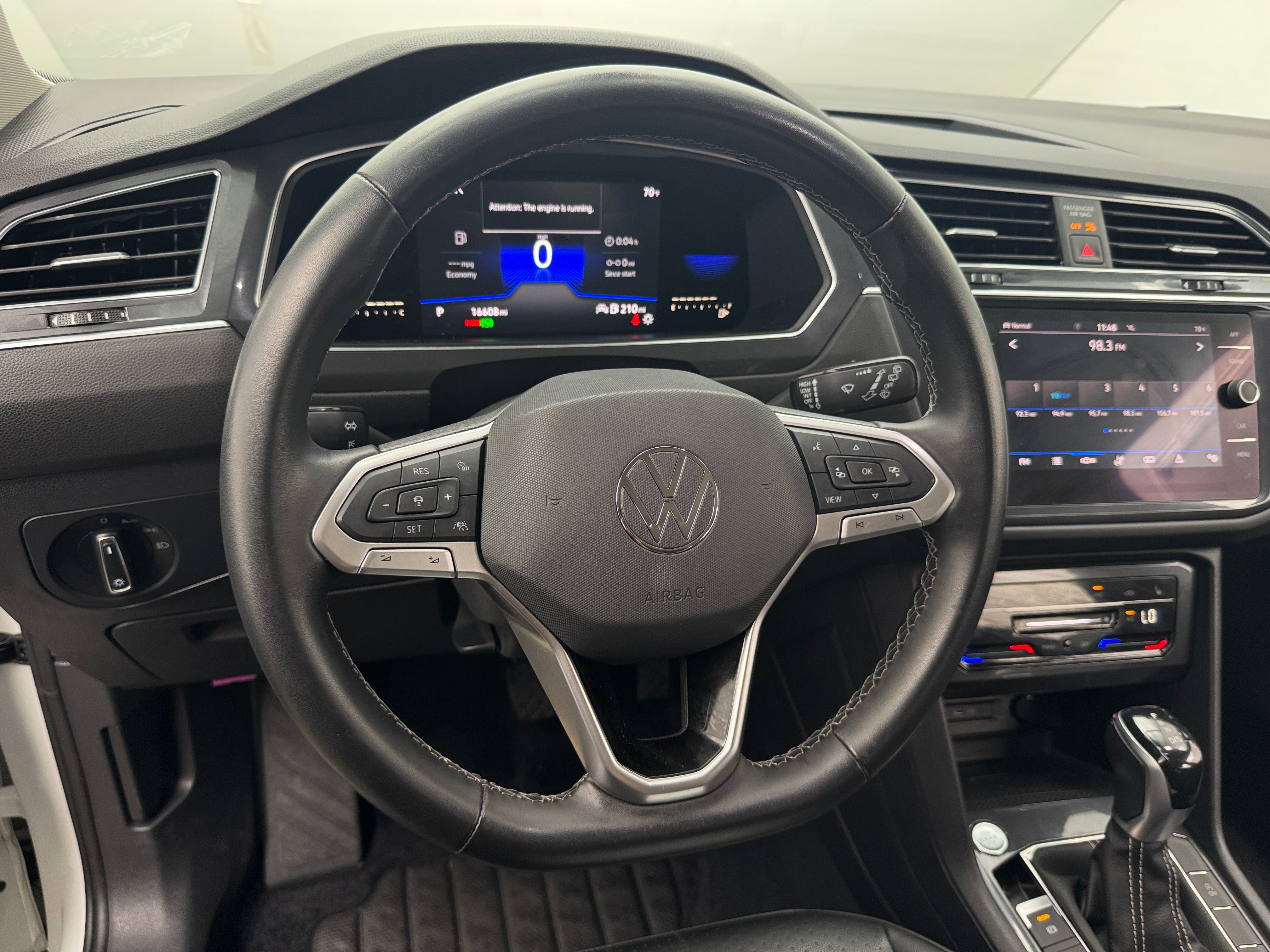 2022 Volkswagen Tiguan SE 5