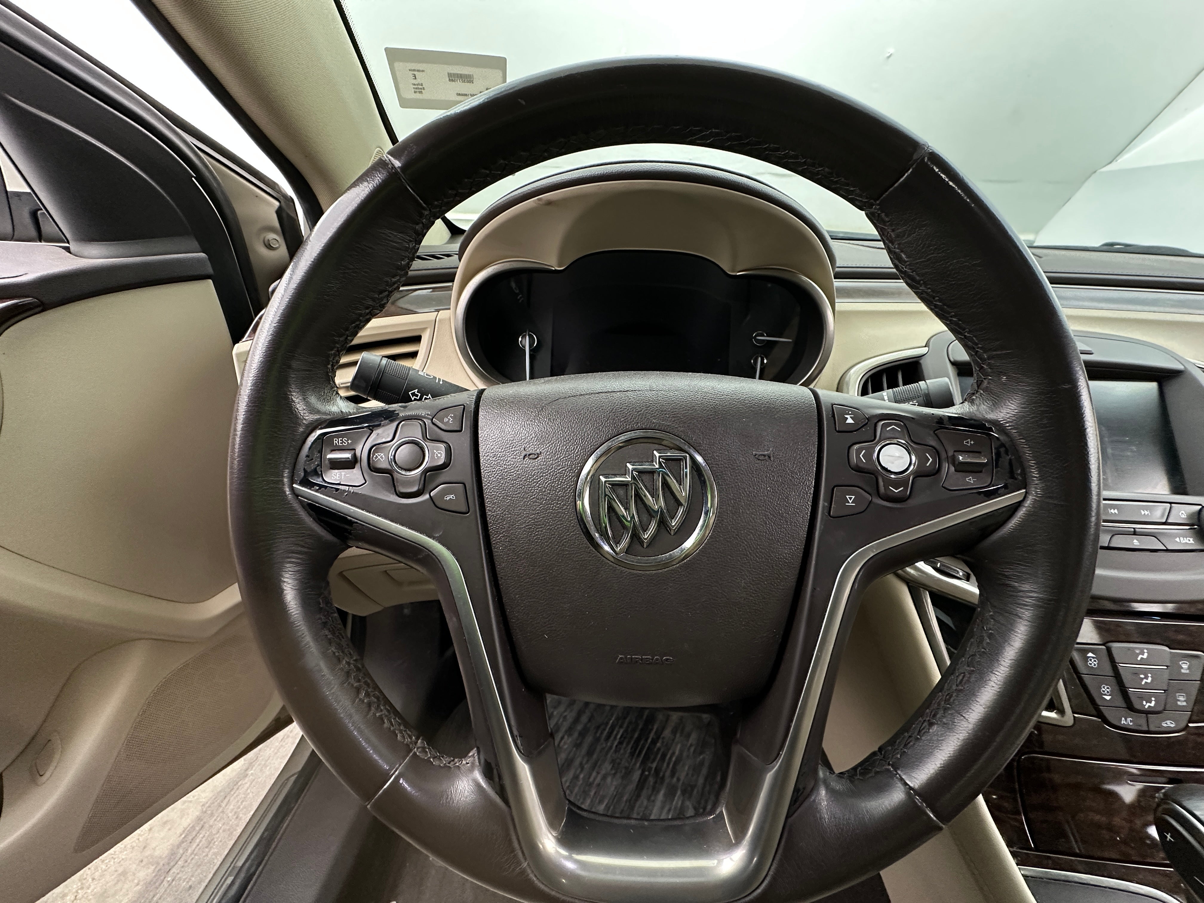 2016 Buick LaCrosse Base 5