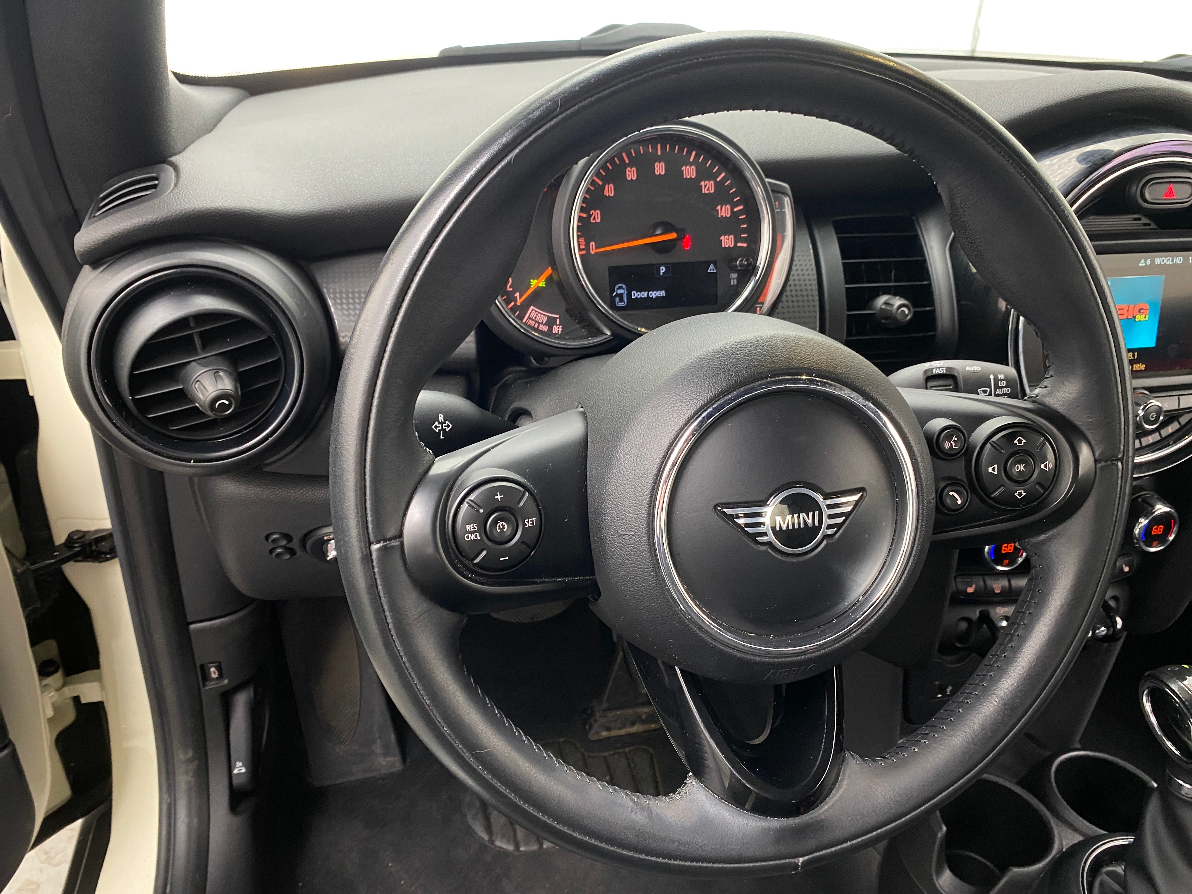 2019 MINI Cooper Convertible  4