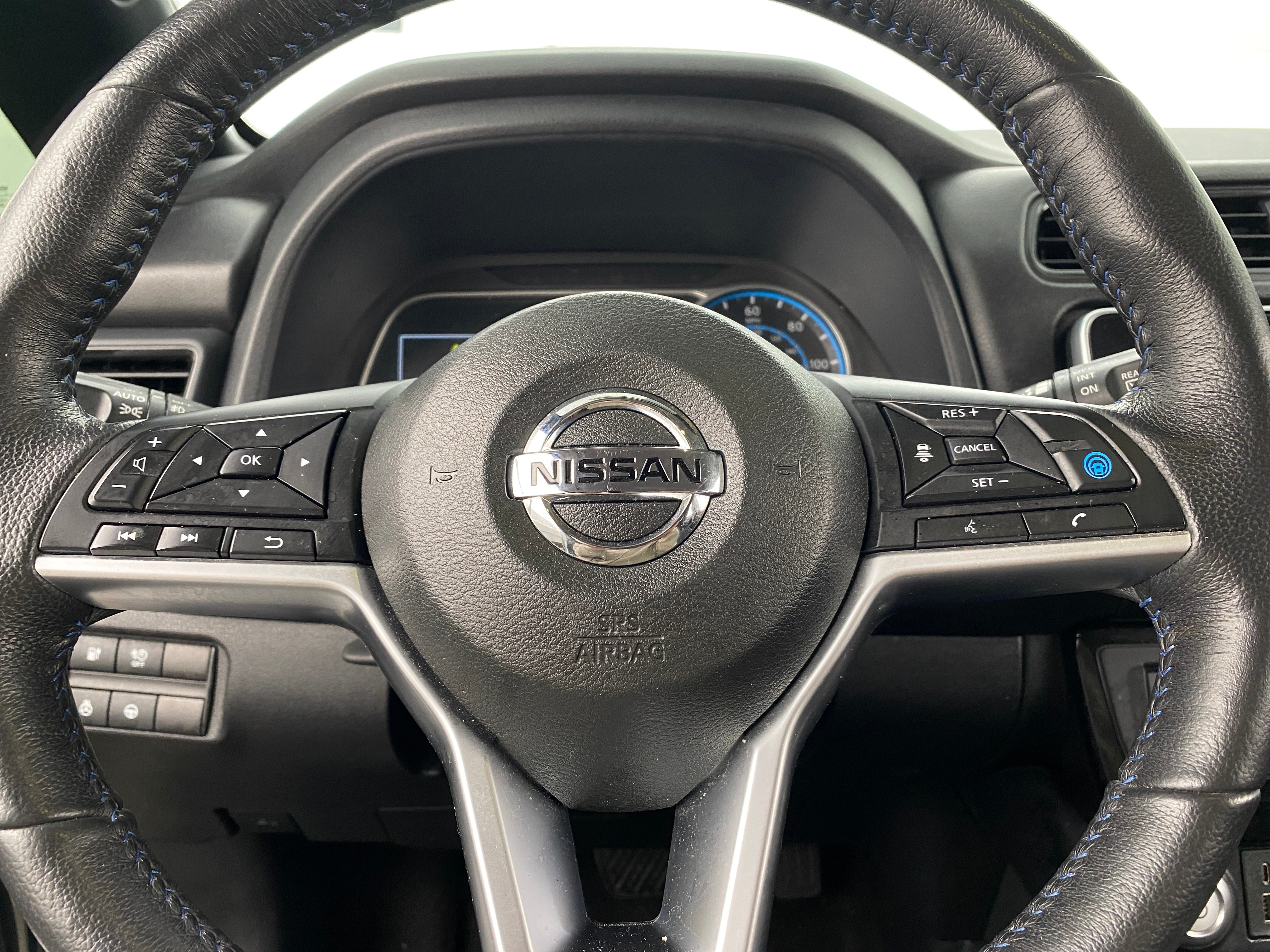 2020 Nissan Leaf SV 5