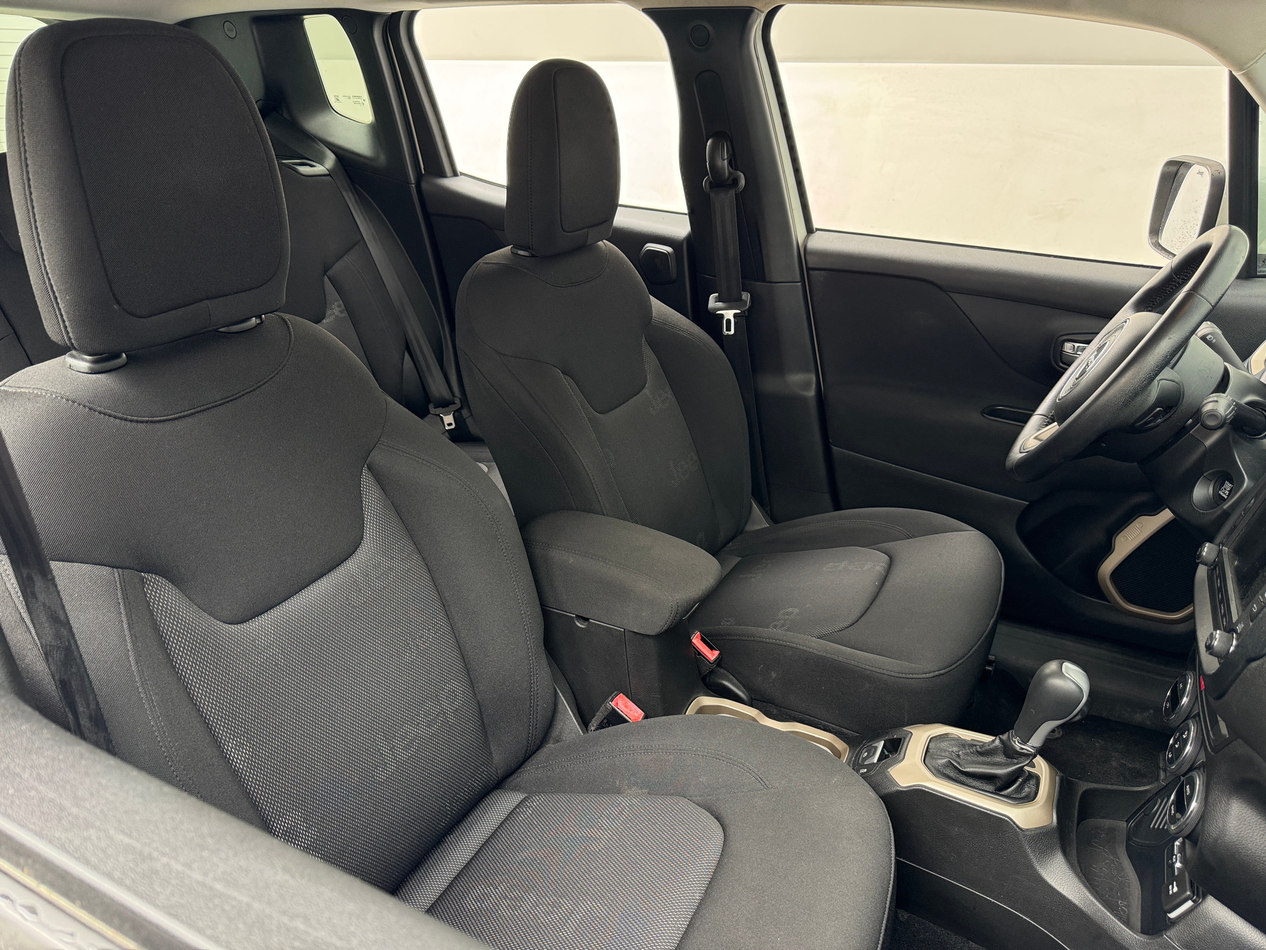 2015 Jeep Renegade Latitude 2