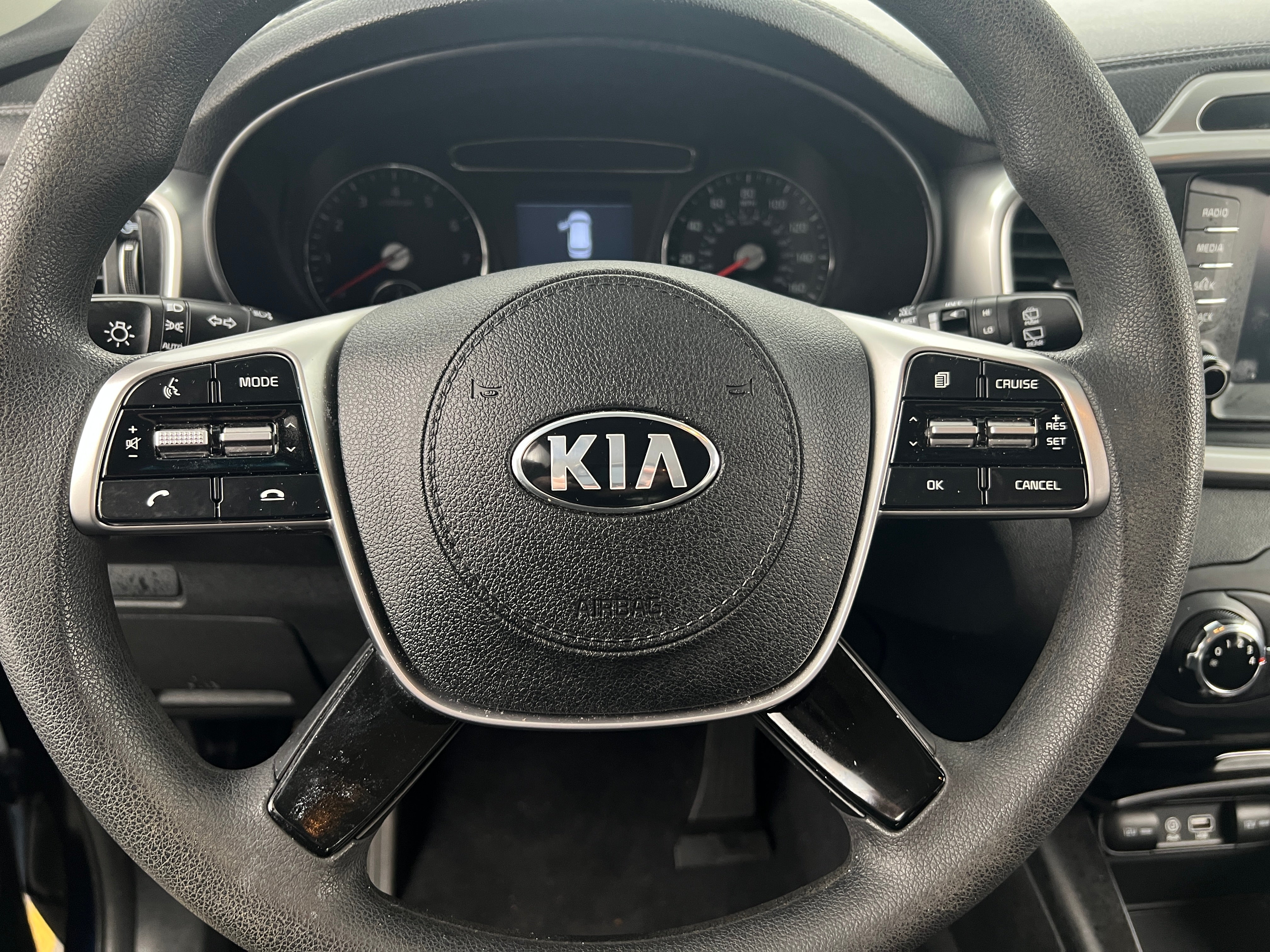 2020 Kia Sorento LX 5