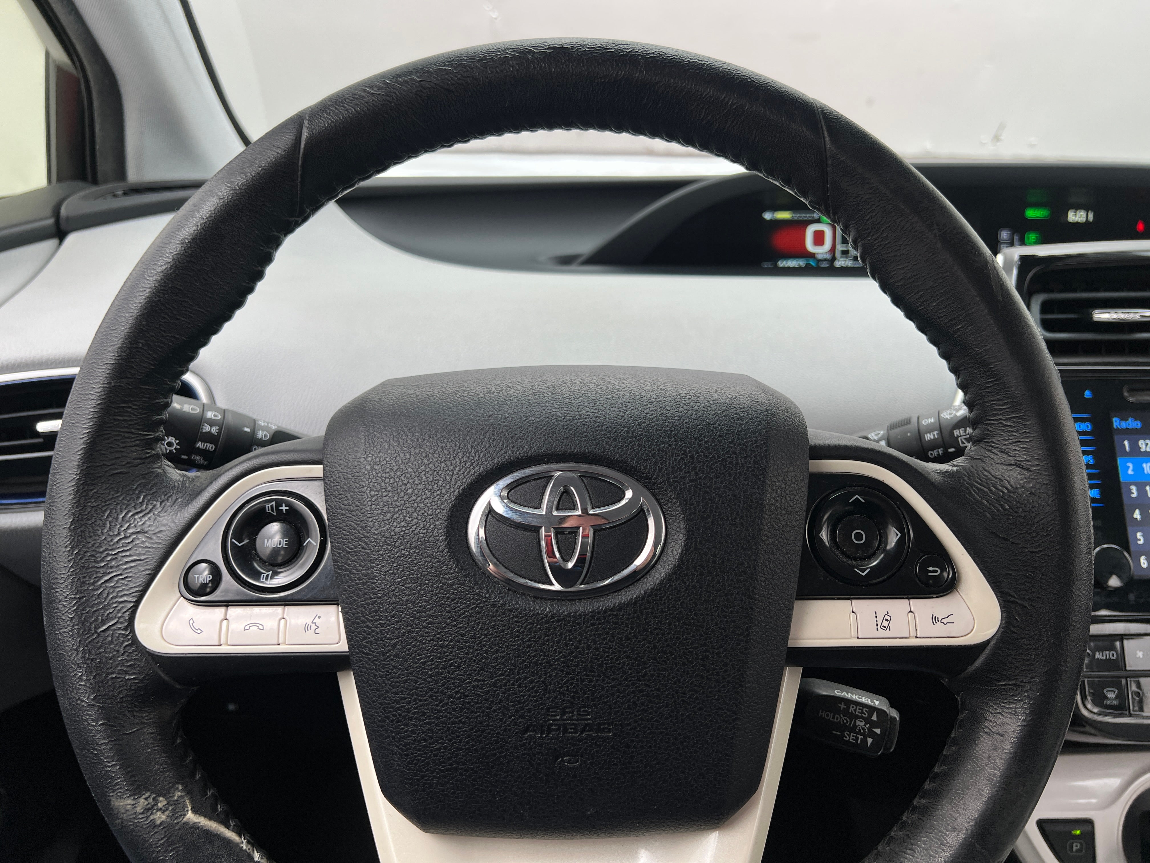 2017 Toyota Prius Three Touring 5