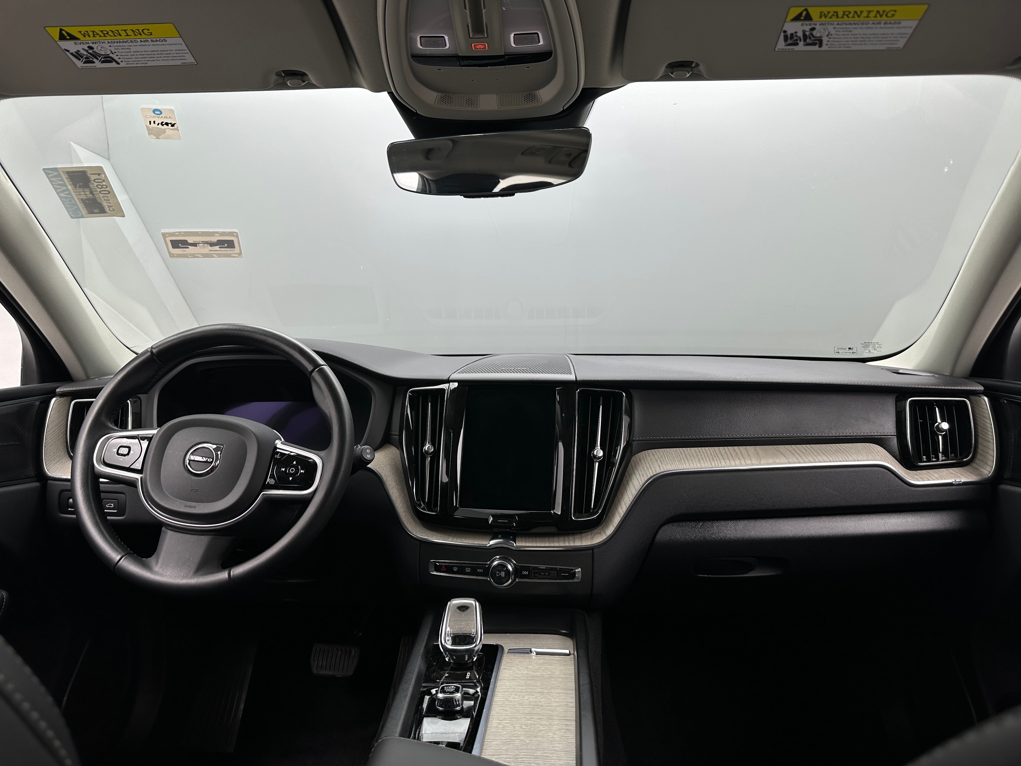 2022 Volvo XC60 B5 Inscription 2