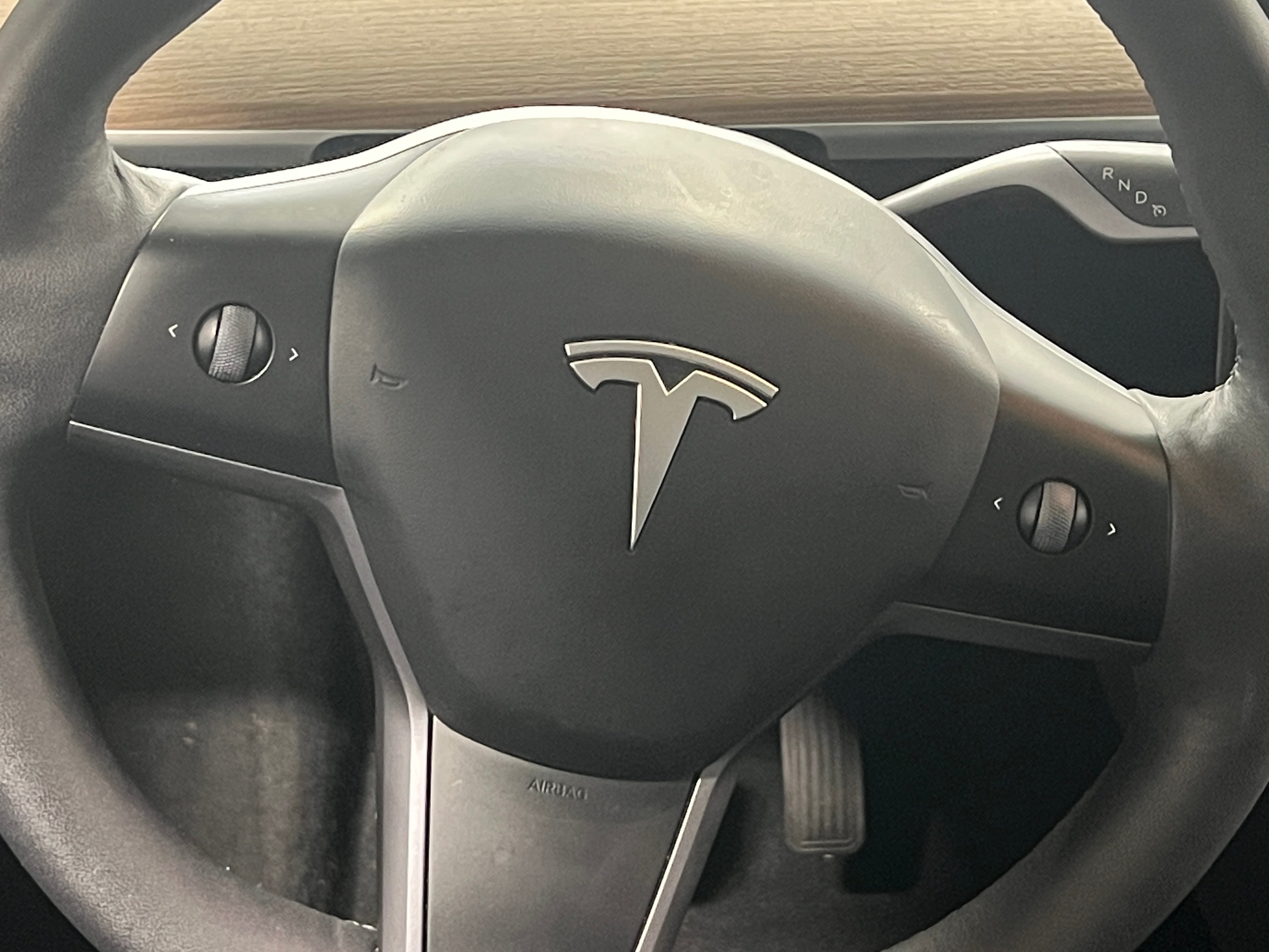 2023 Tesla Model Y Long Range 3