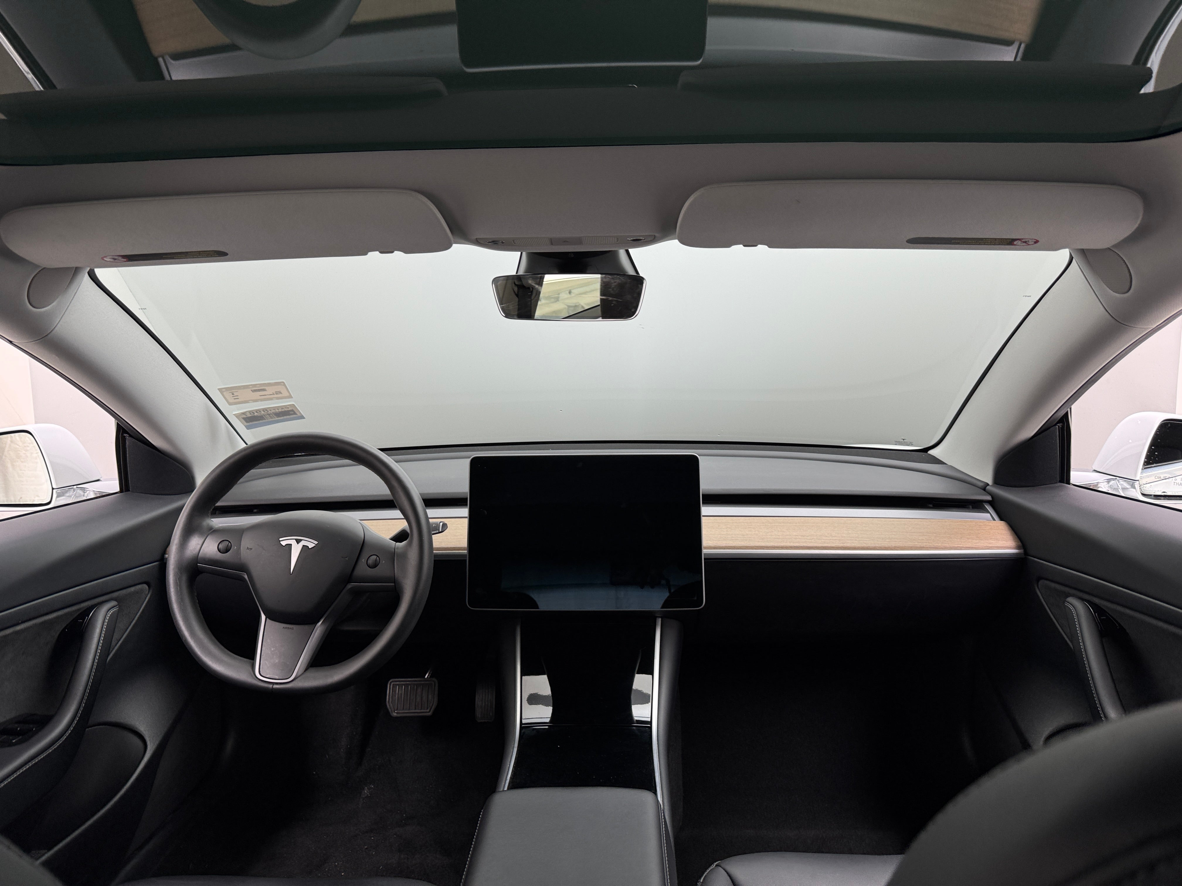 2020 Tesla Model 3 Standard Range 3