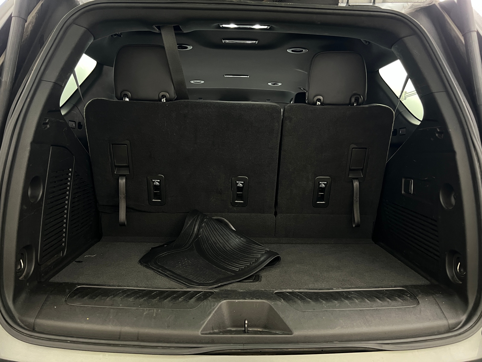 Thumbnail: 2023 Chevrolet Tahoe - 6