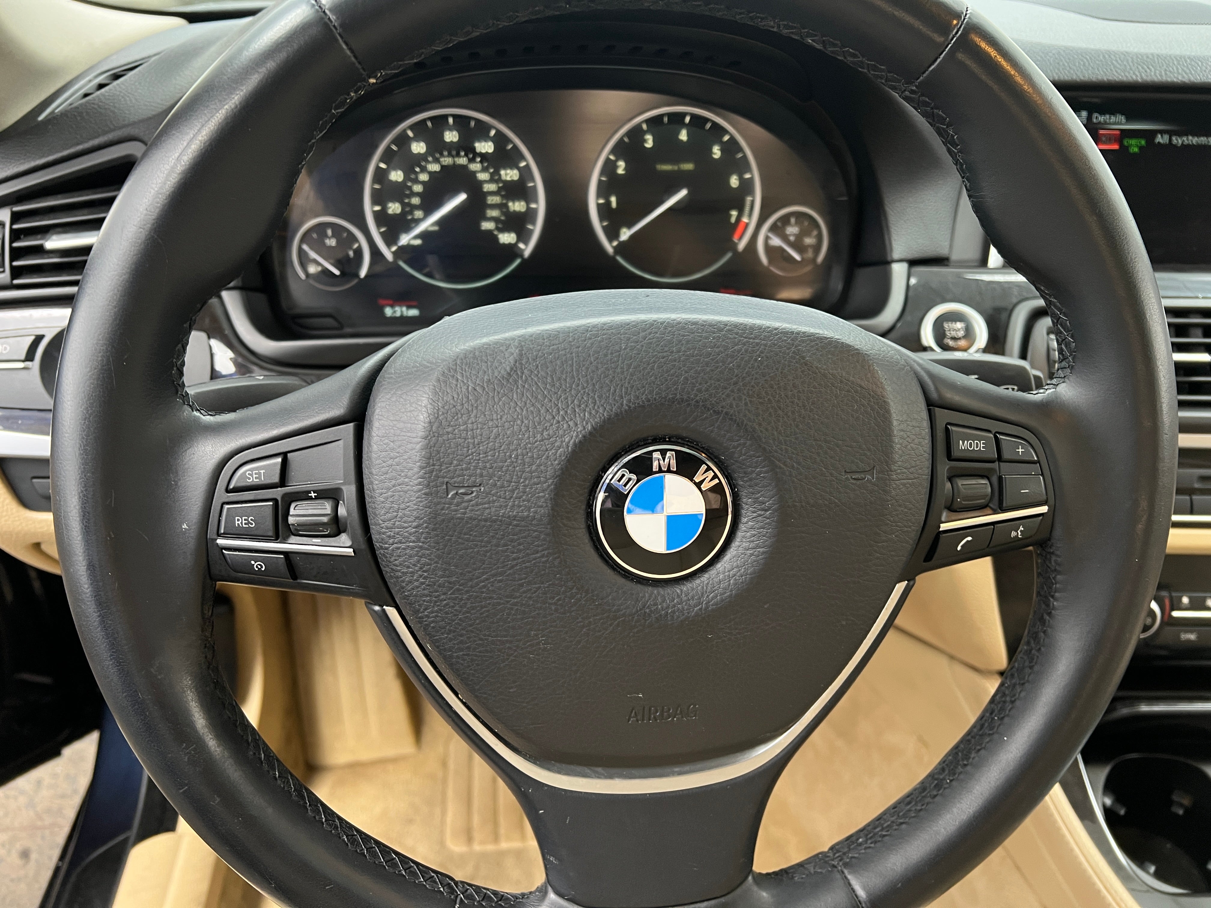 2015 BMW 5 Series 528i 5