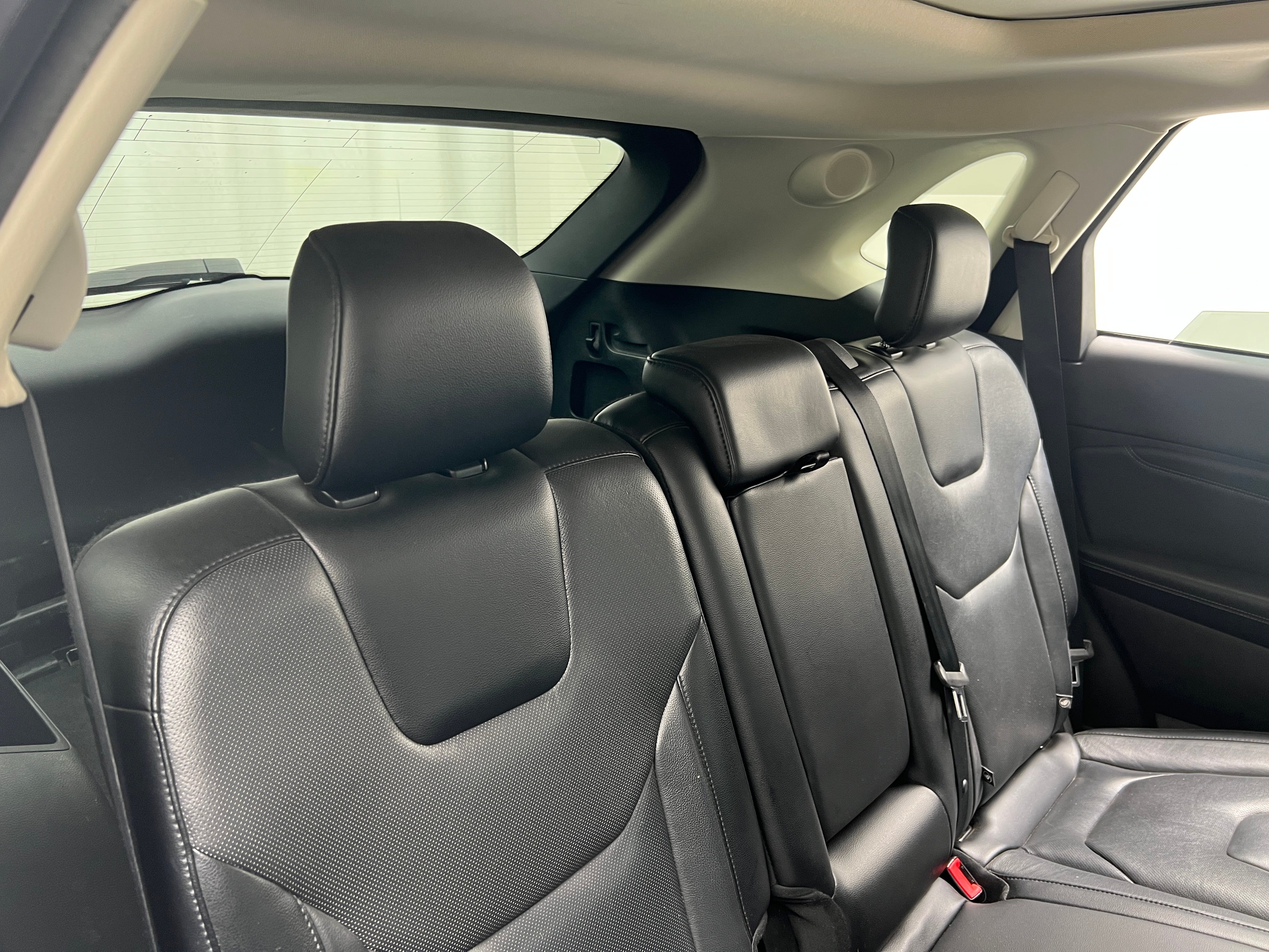 2019 Ford Edge Titanium 5