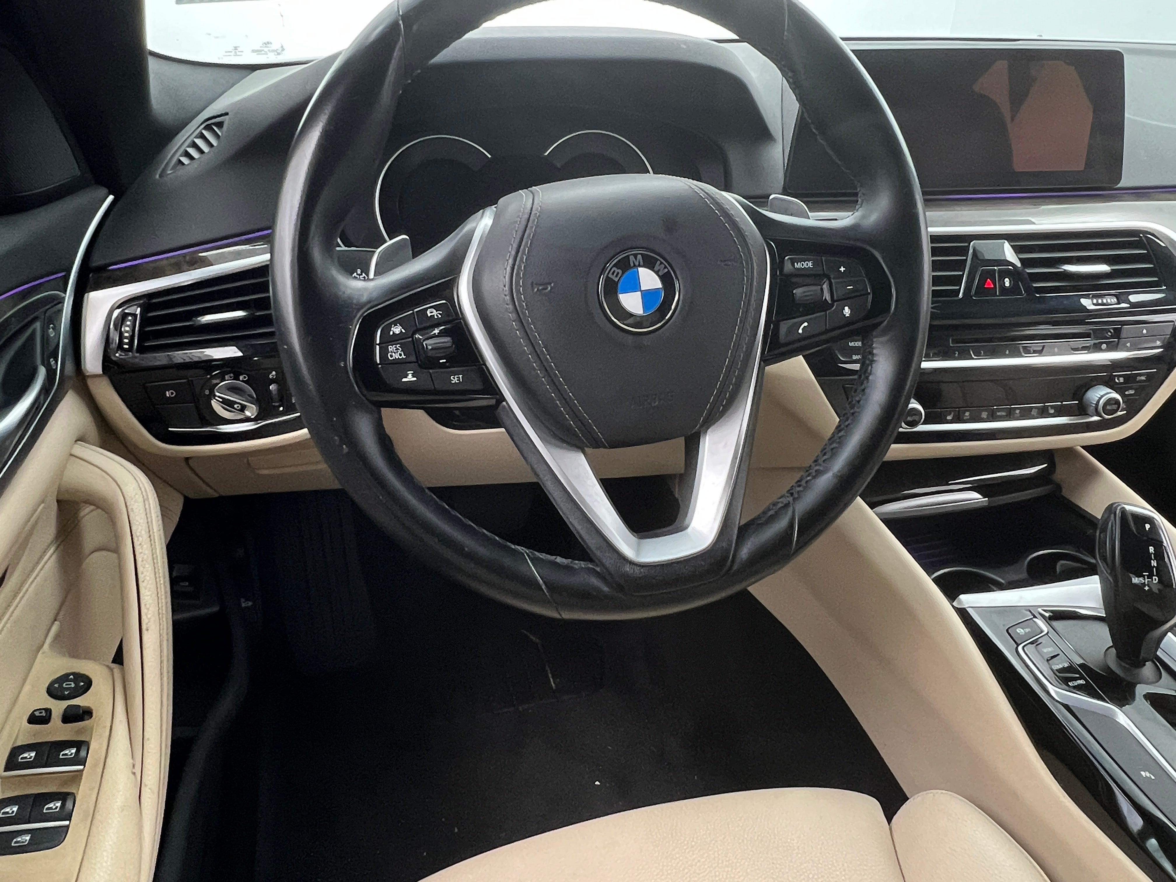 2018 BMW 5 Series 530i 5