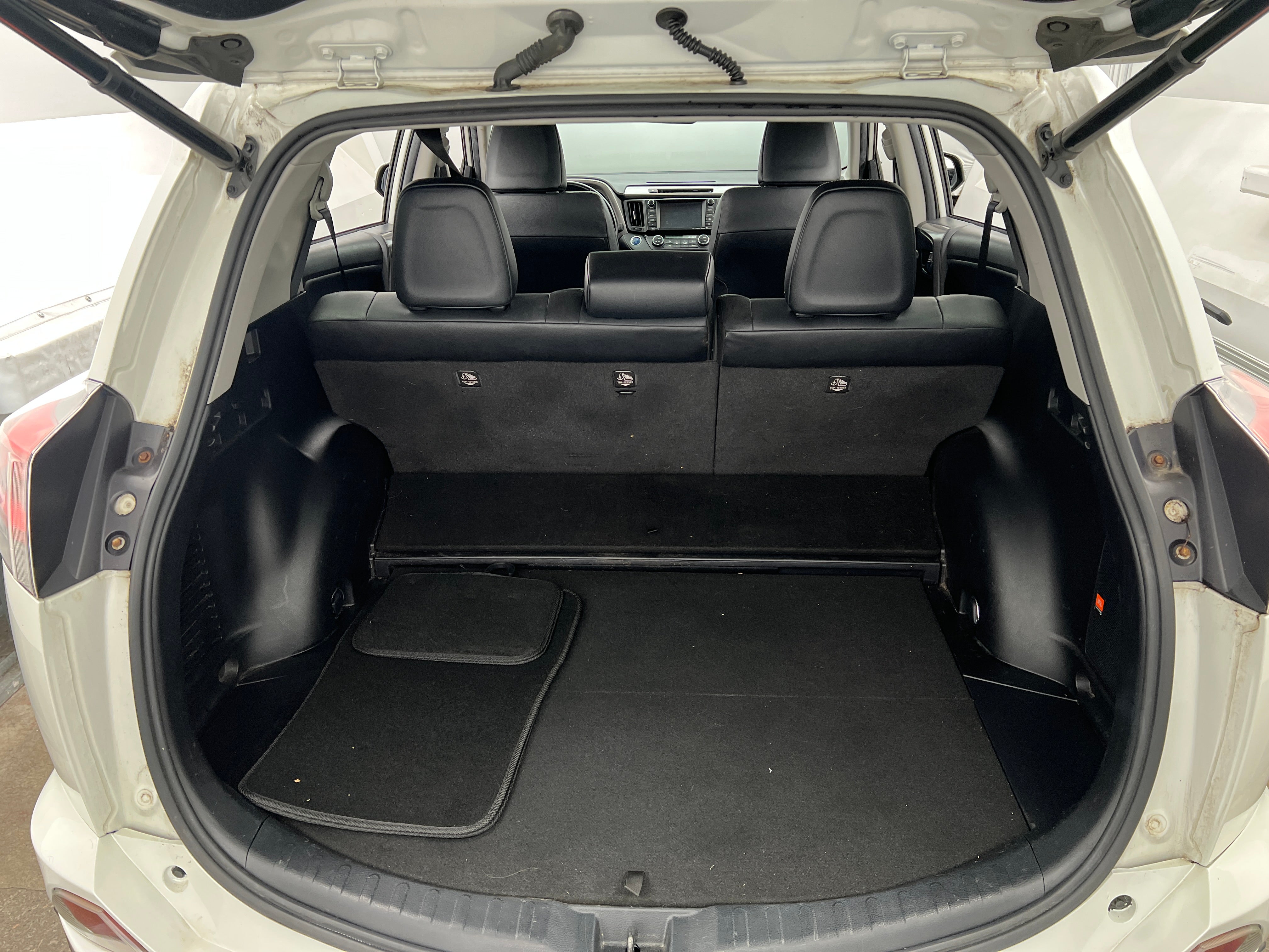 2016 Toyota RAV4 Limited 7