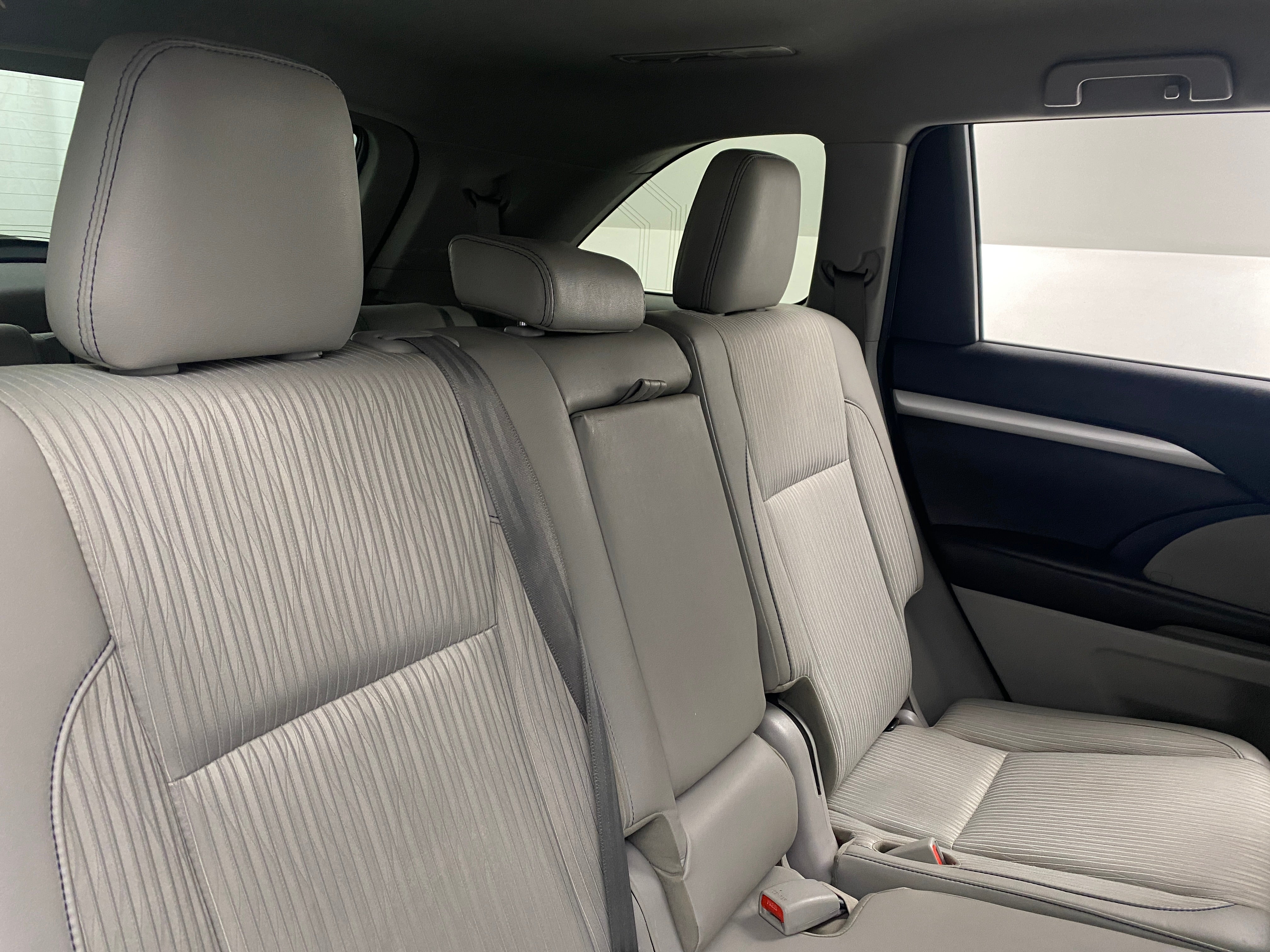 2018 Toyota Highlander Plus 6