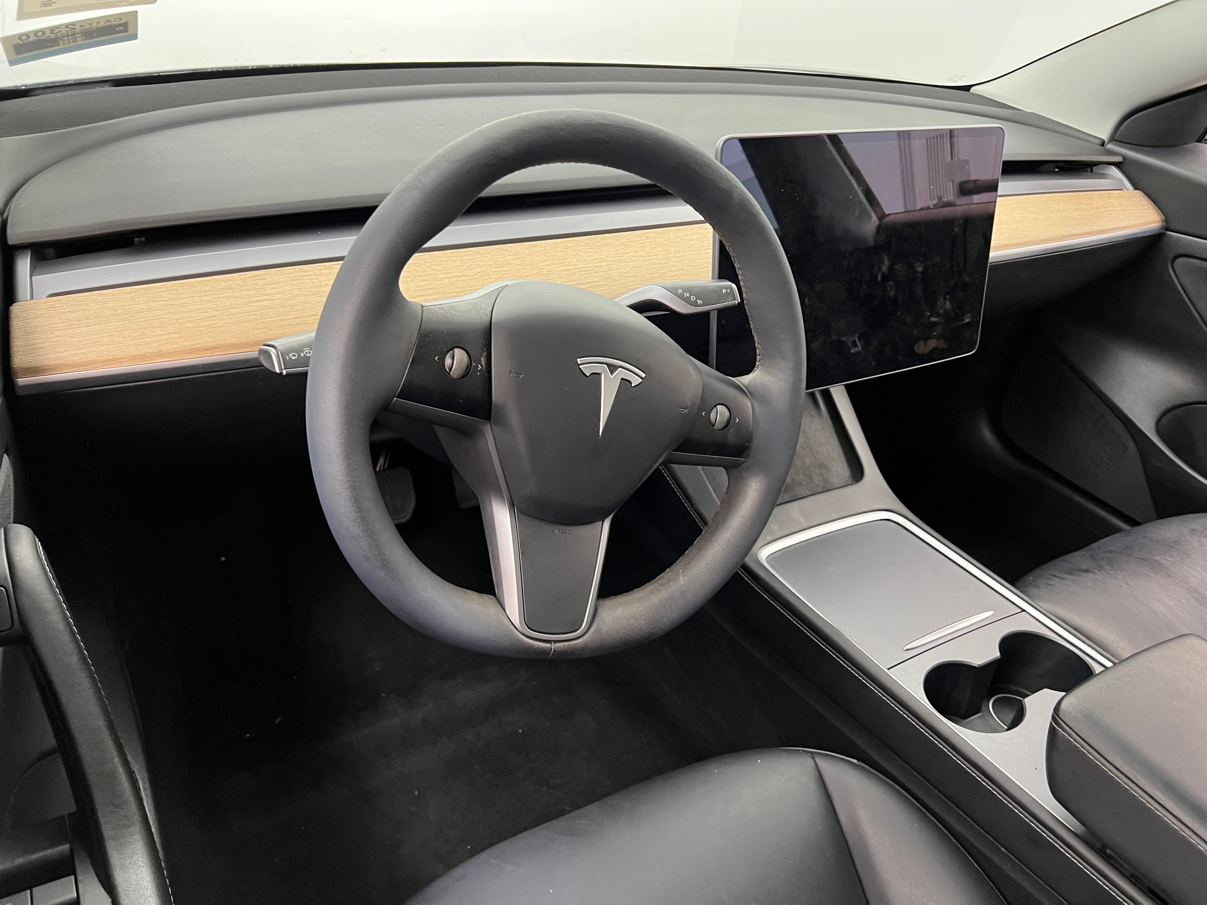 2021 Tesla Model 3 Standard Range 4