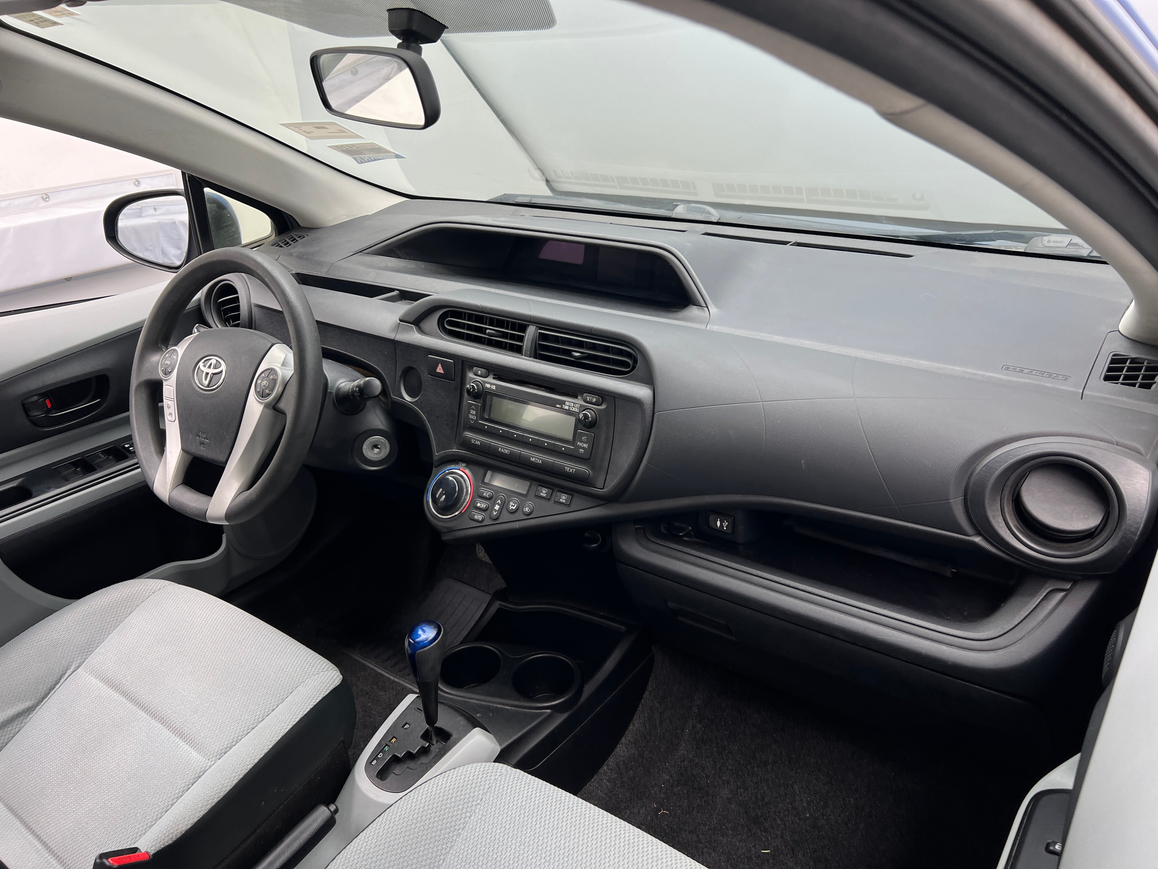 2014 Toyota Prius c One 3