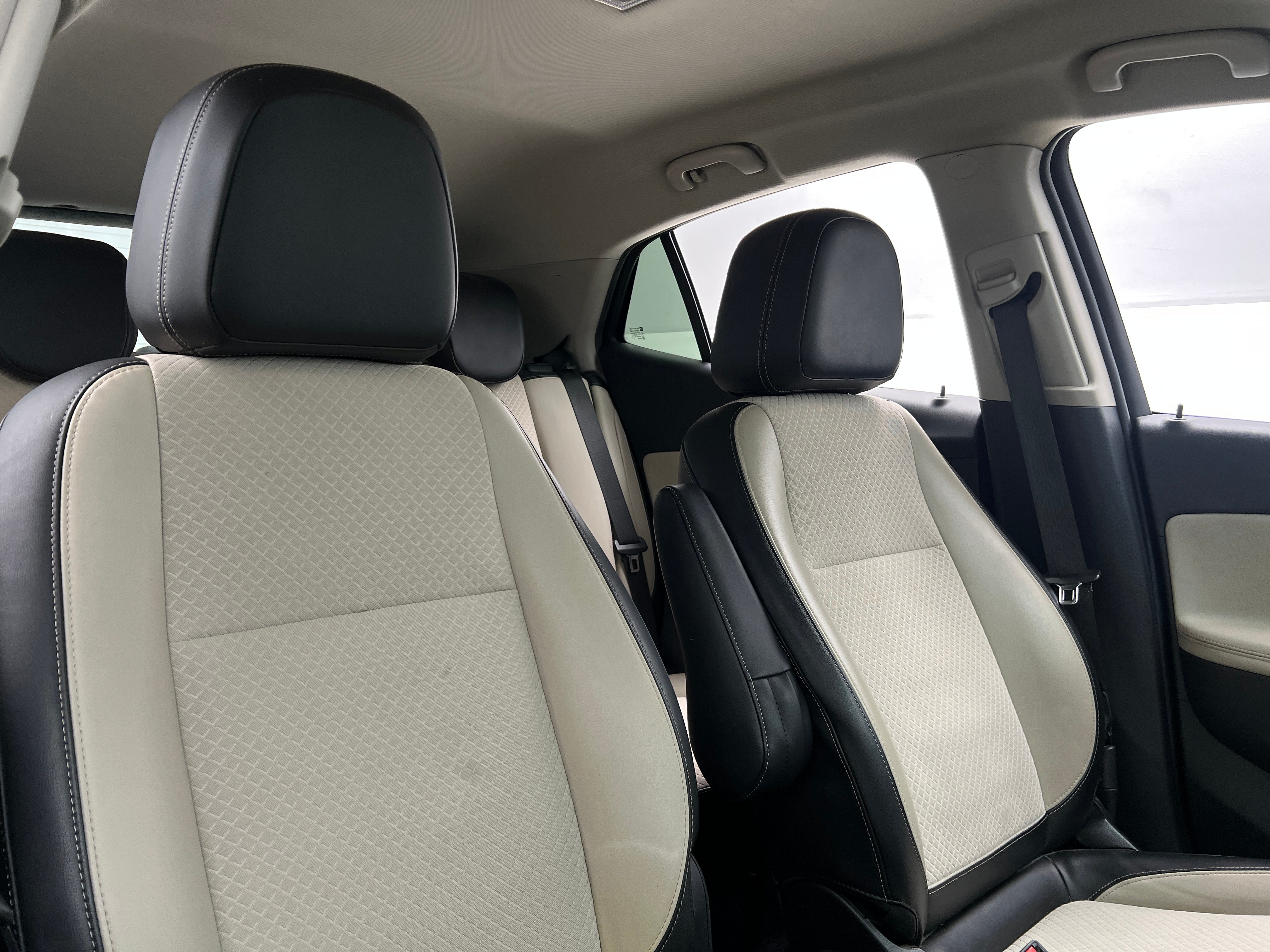 2019 Buick Encore Sport Touring 2