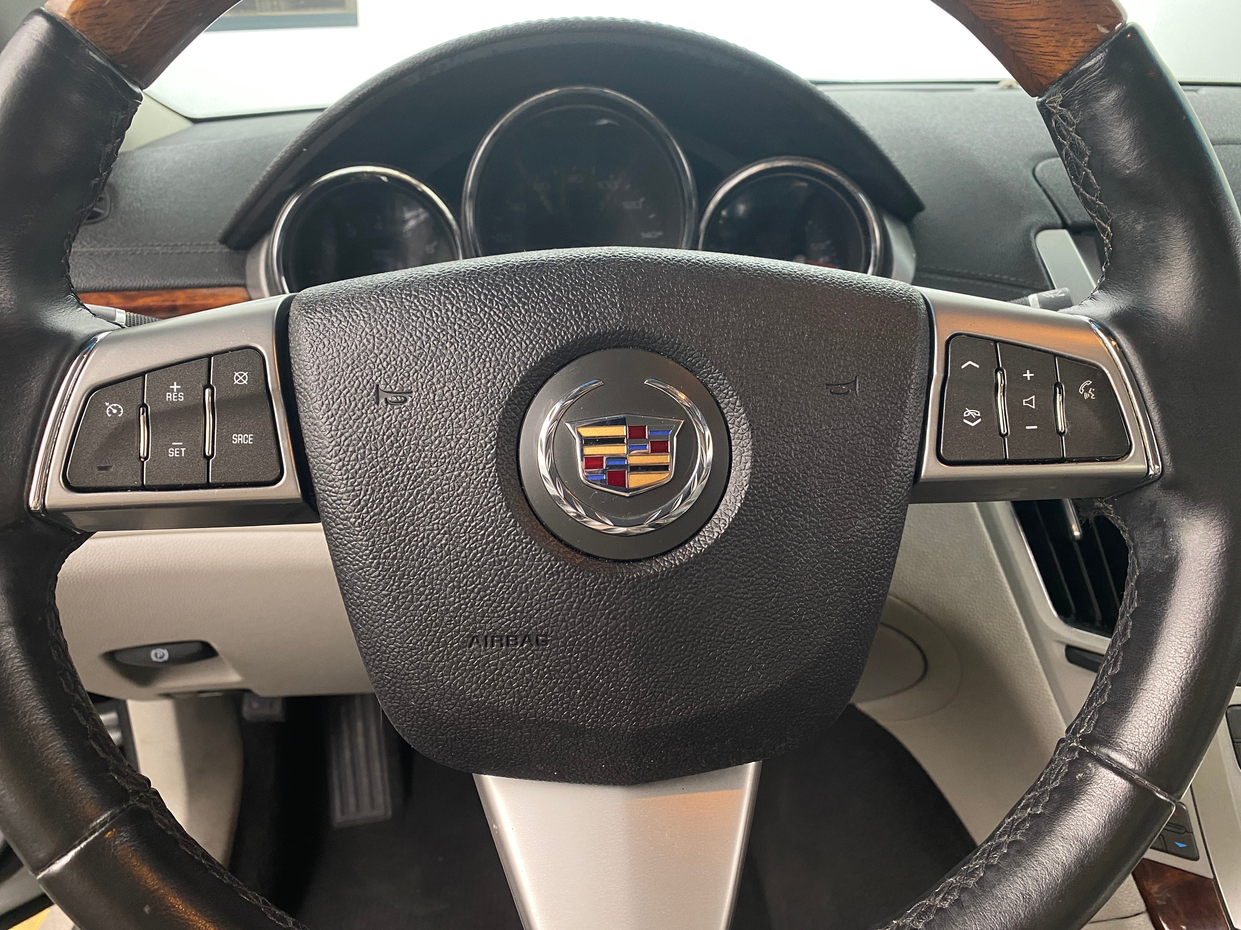 2010 Cadillac CTS Base 5