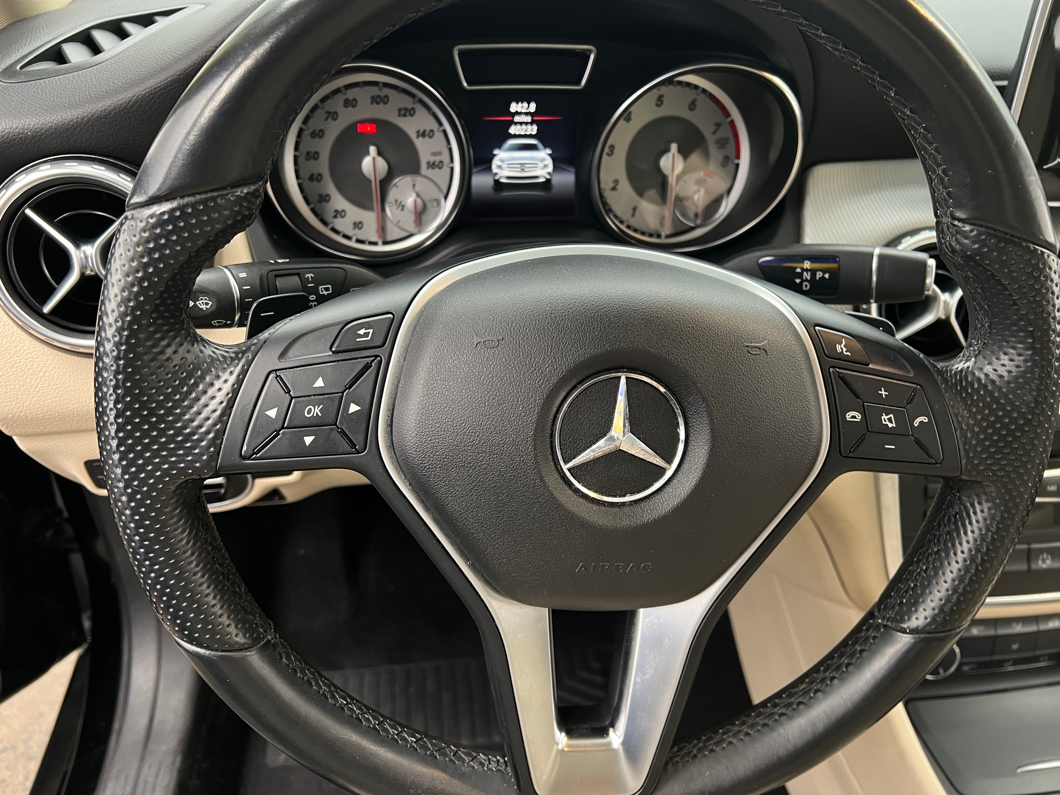 2015 Mercedes-Benz GLA 250 4MATIC 5