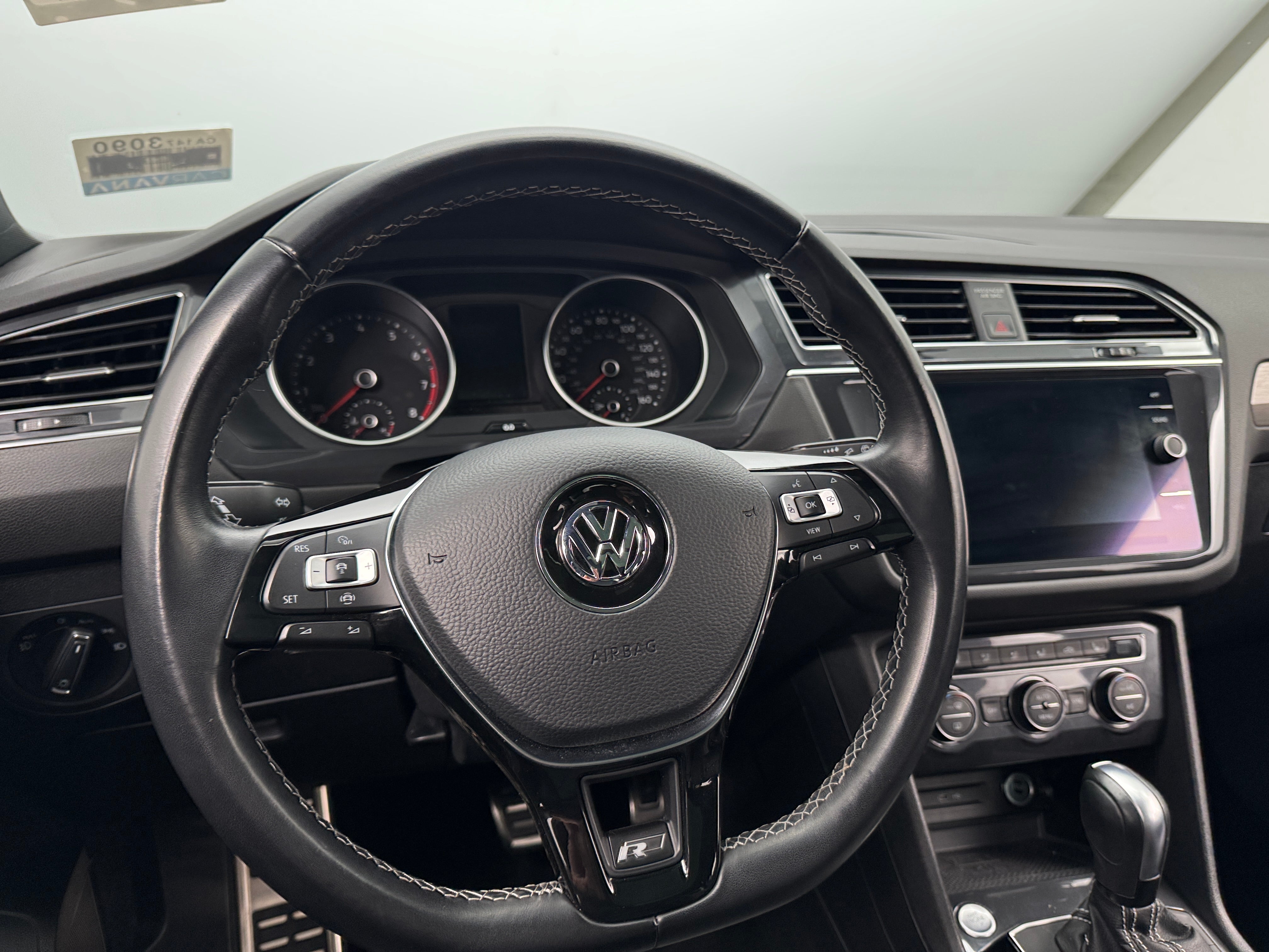 2021 Volkswagen Tiguan SE R-Line Black 5