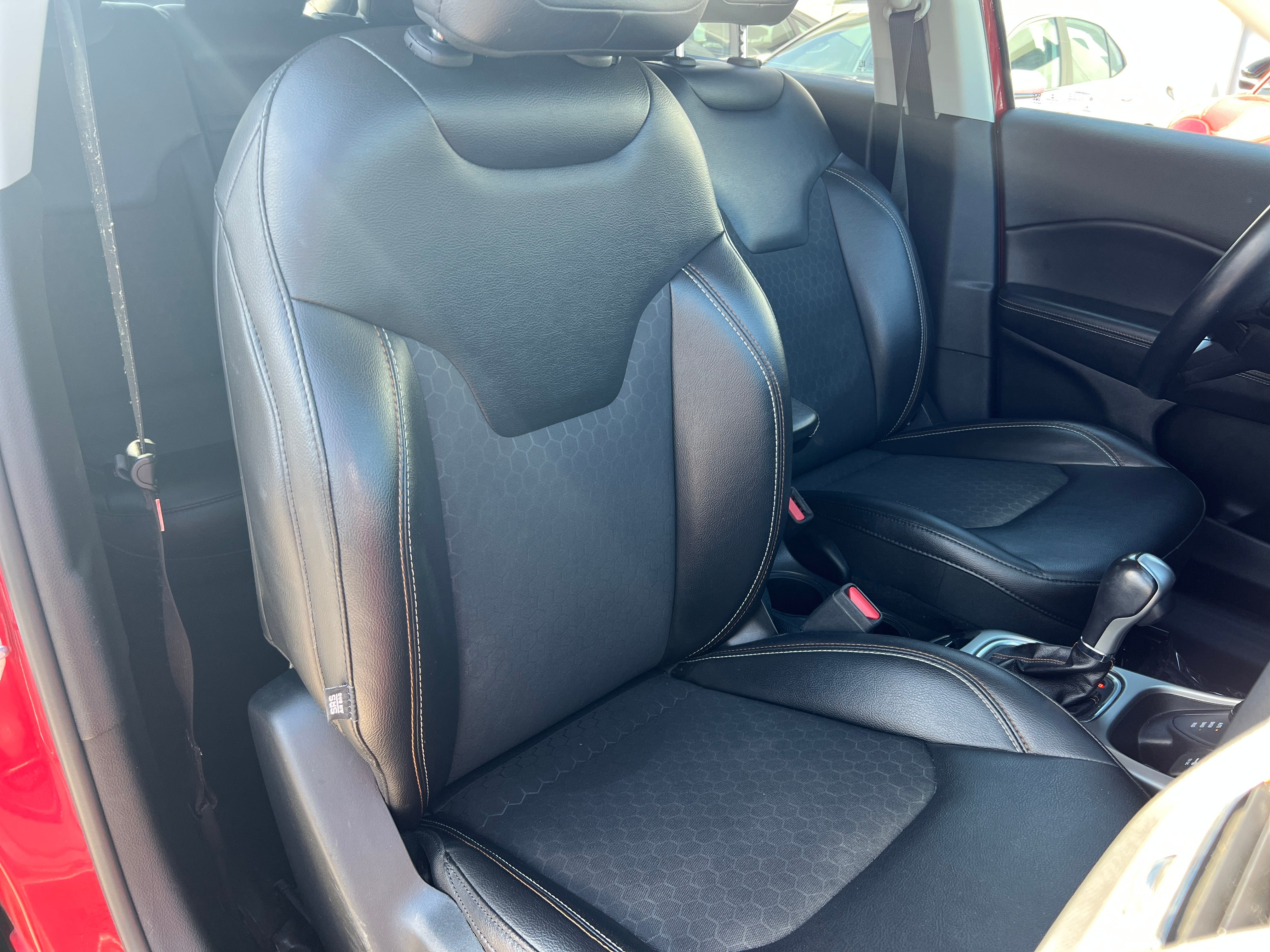 2019 Jeep Compass Latitude 2