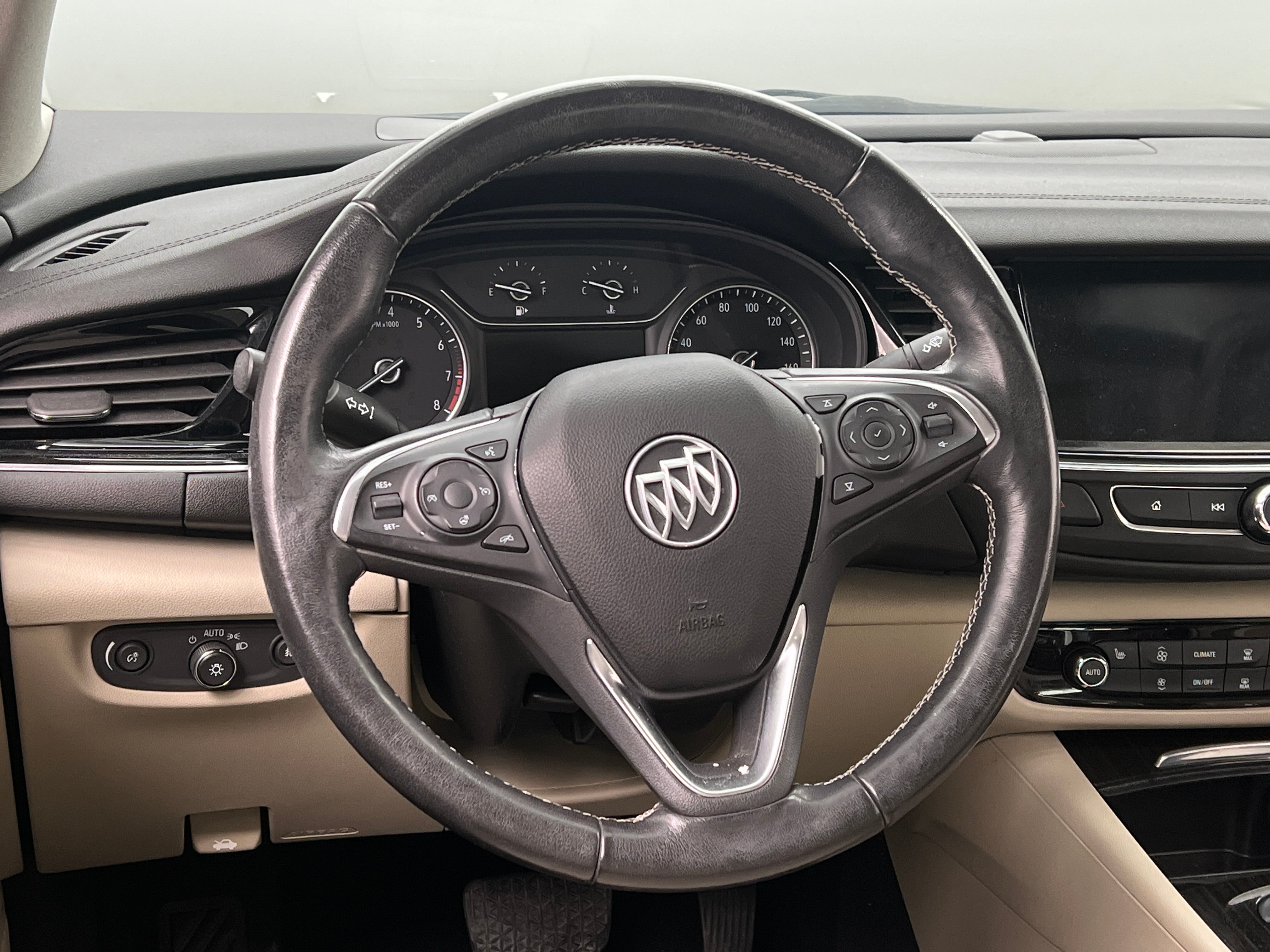 2019 Buick Regal Essence 5