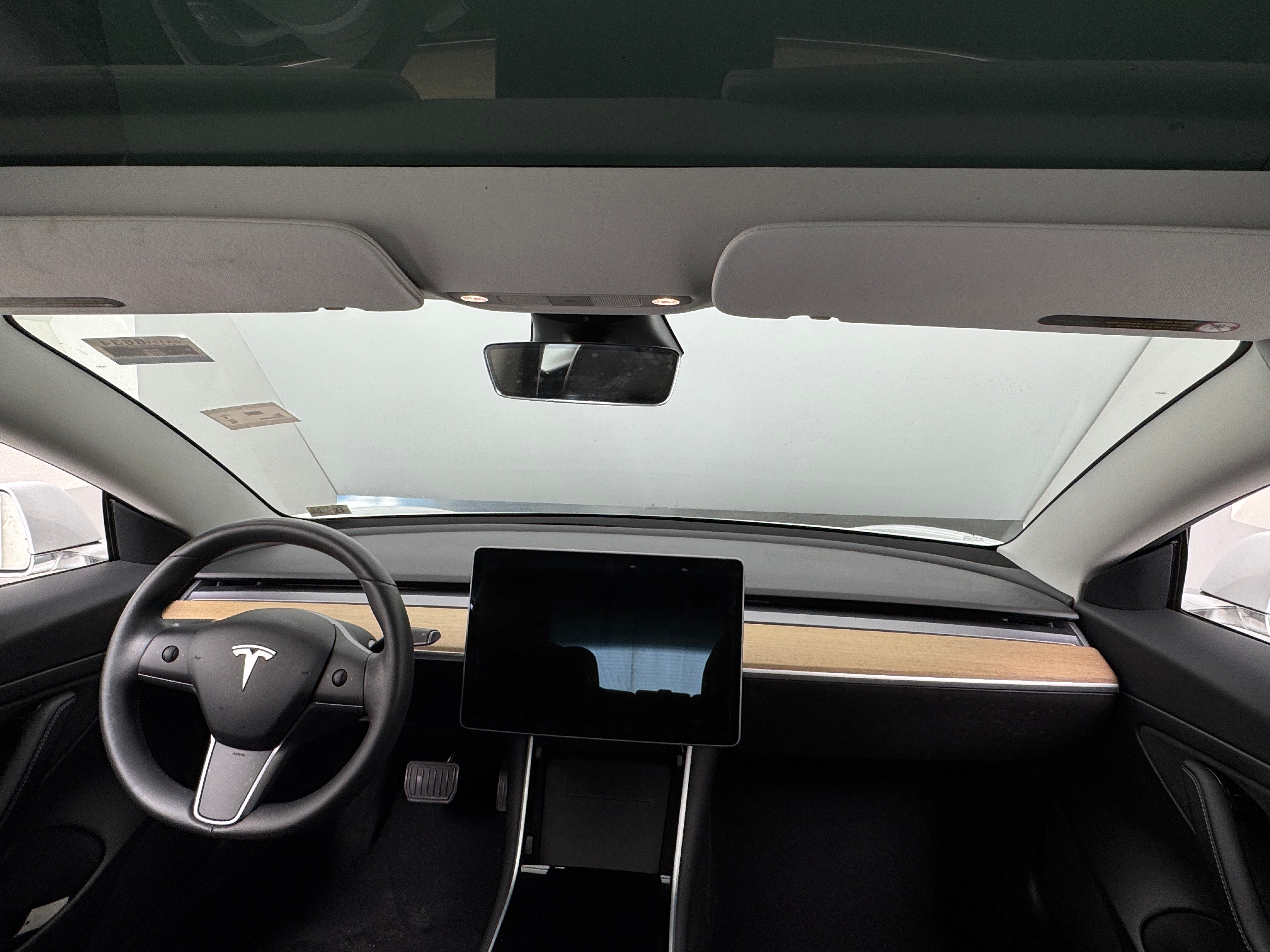 2020 Tesla Model 3 Standard Range 3