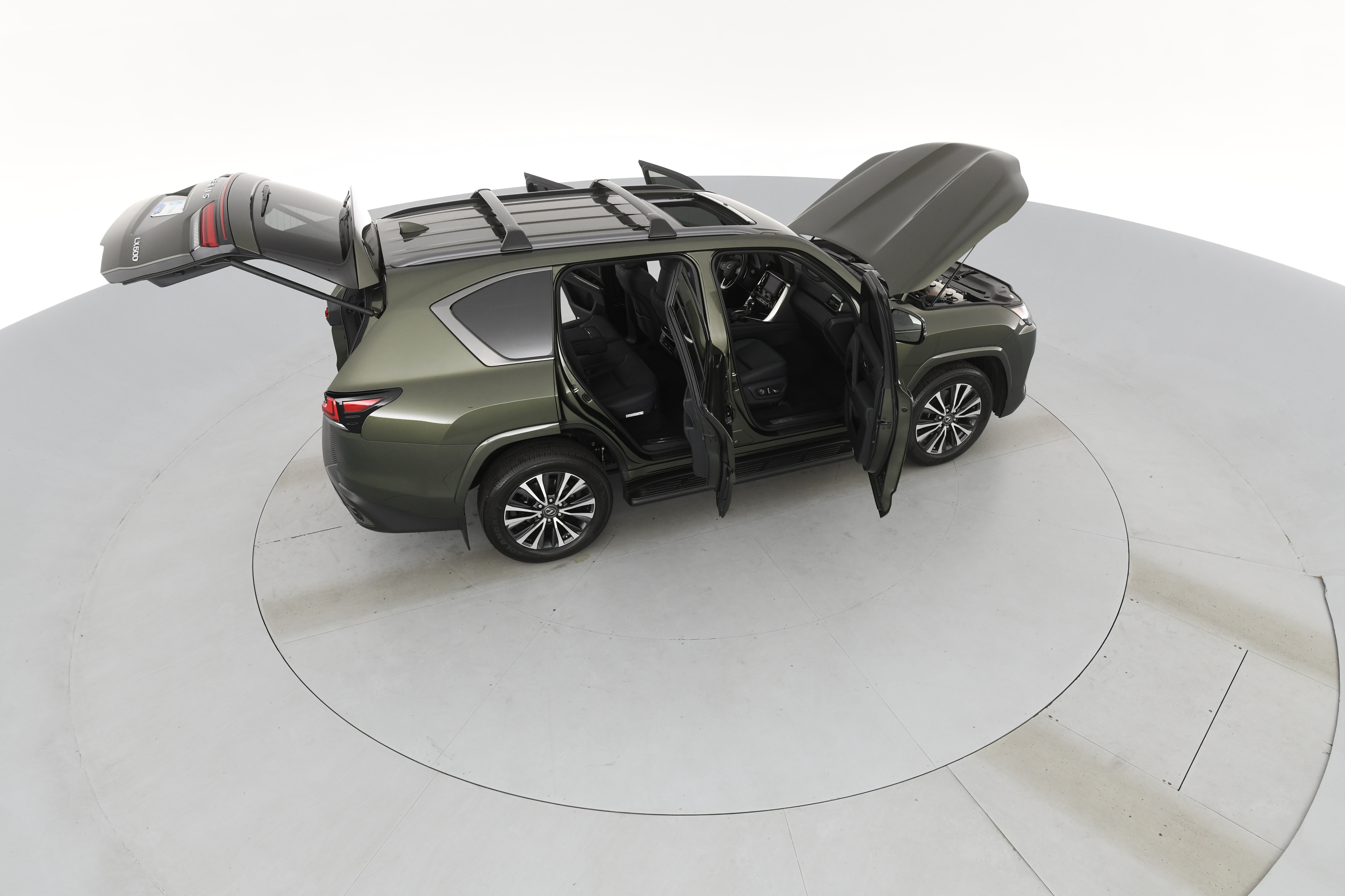 2022 Lexus LX | Carvana