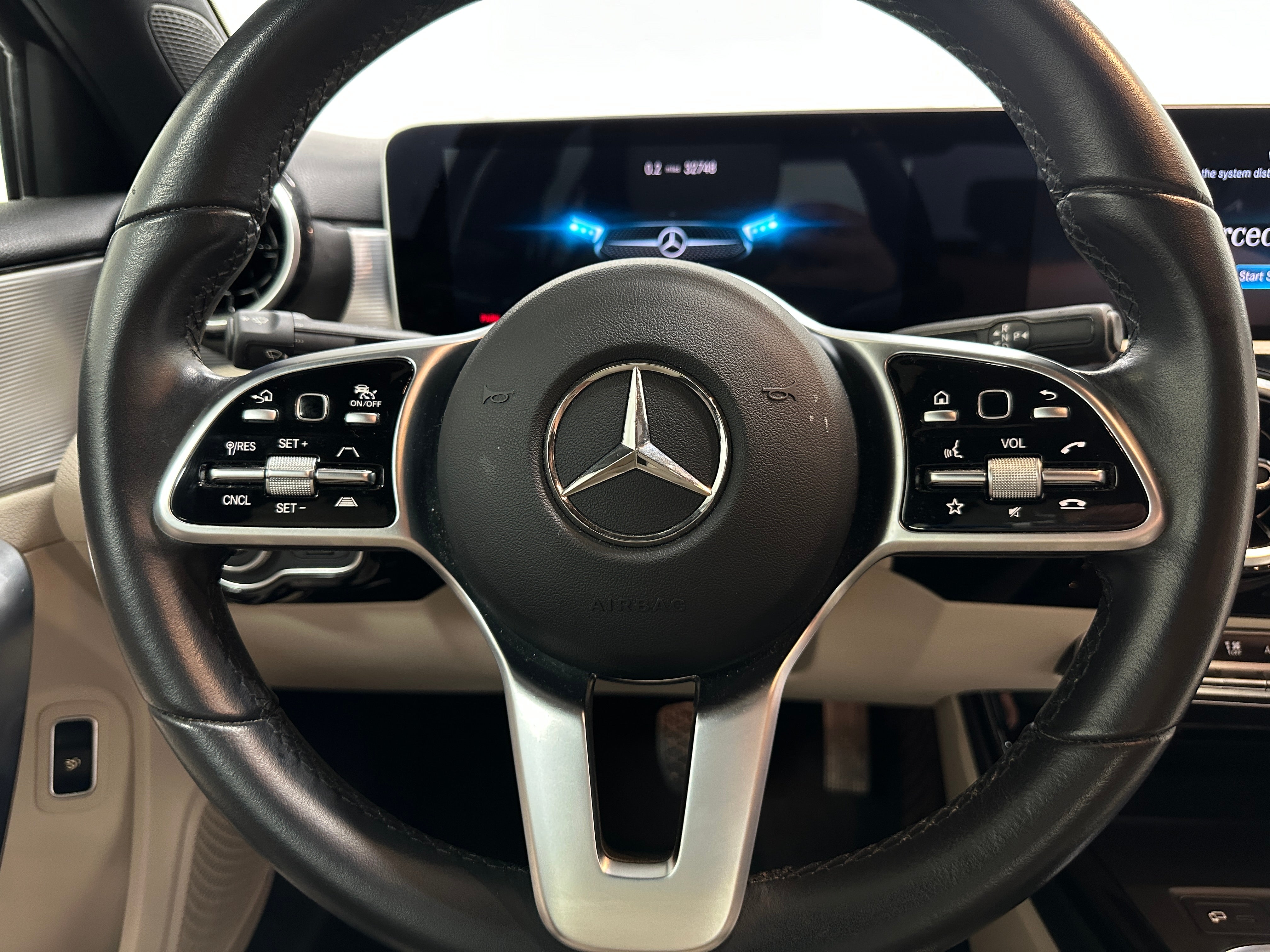 2020 Mercedes-Benz A-Class A 220 4MATIC 5