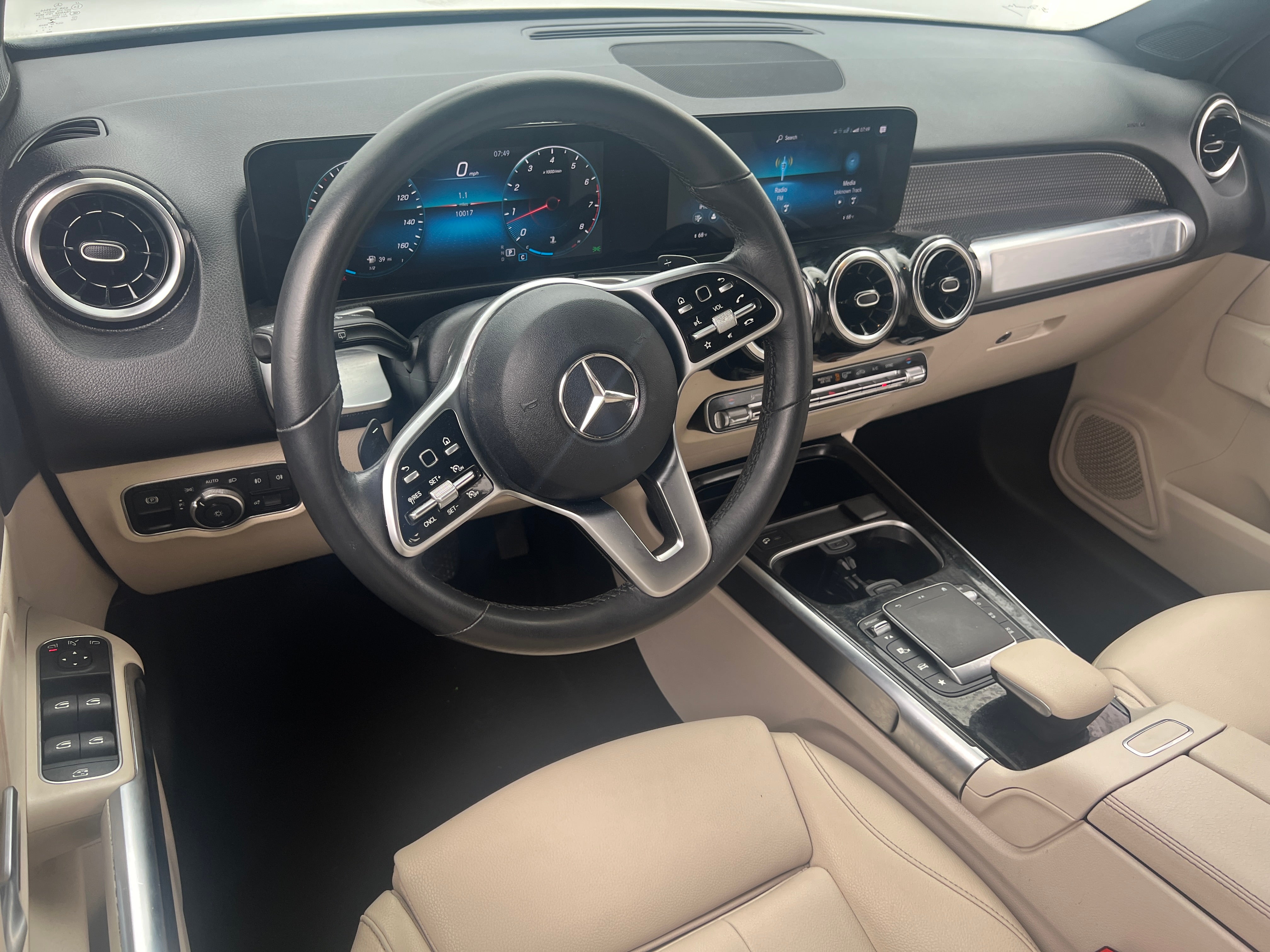 2022 Mercedes-Benz GLB 250 3