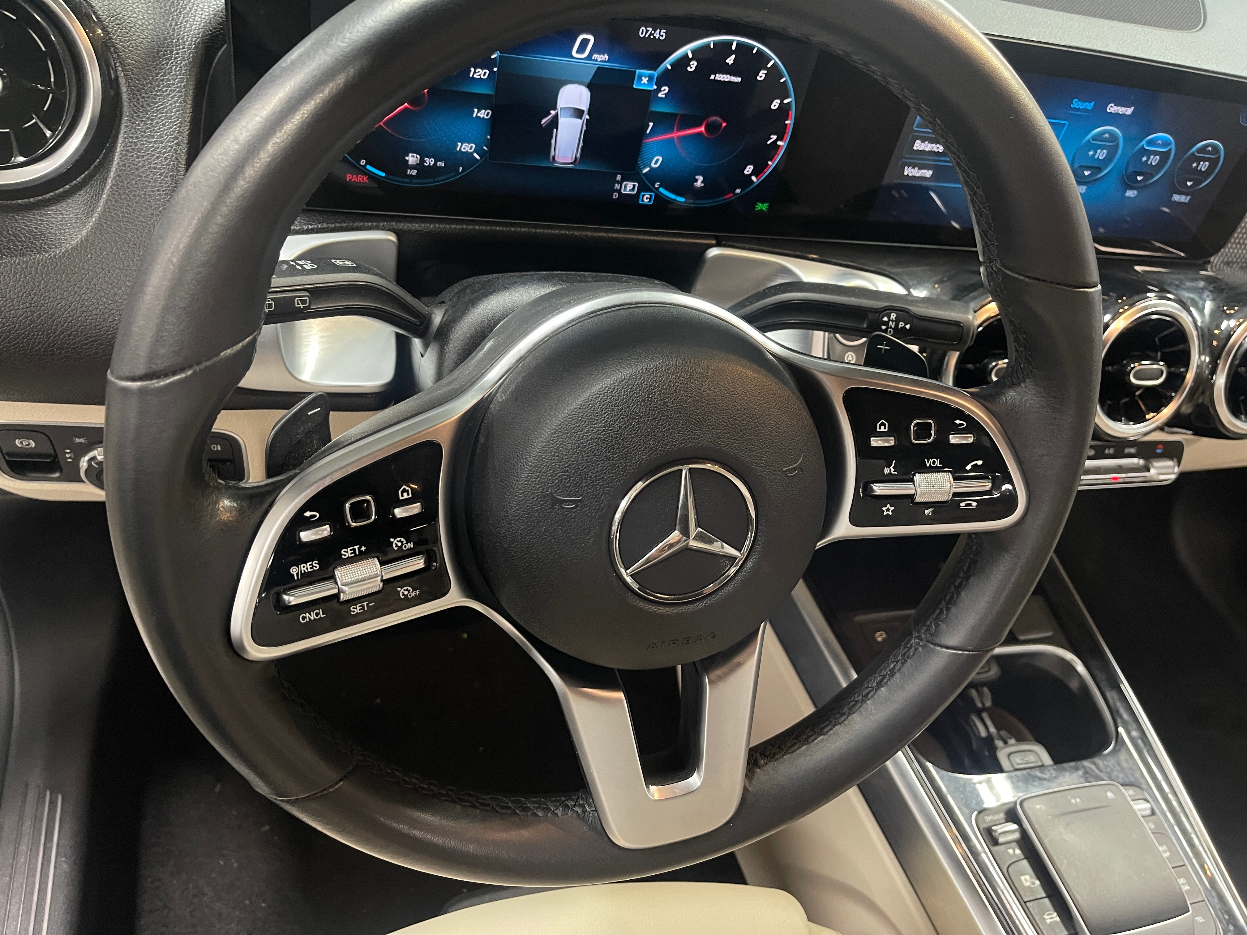 2022 Mercedes-Benz GLB 250 5