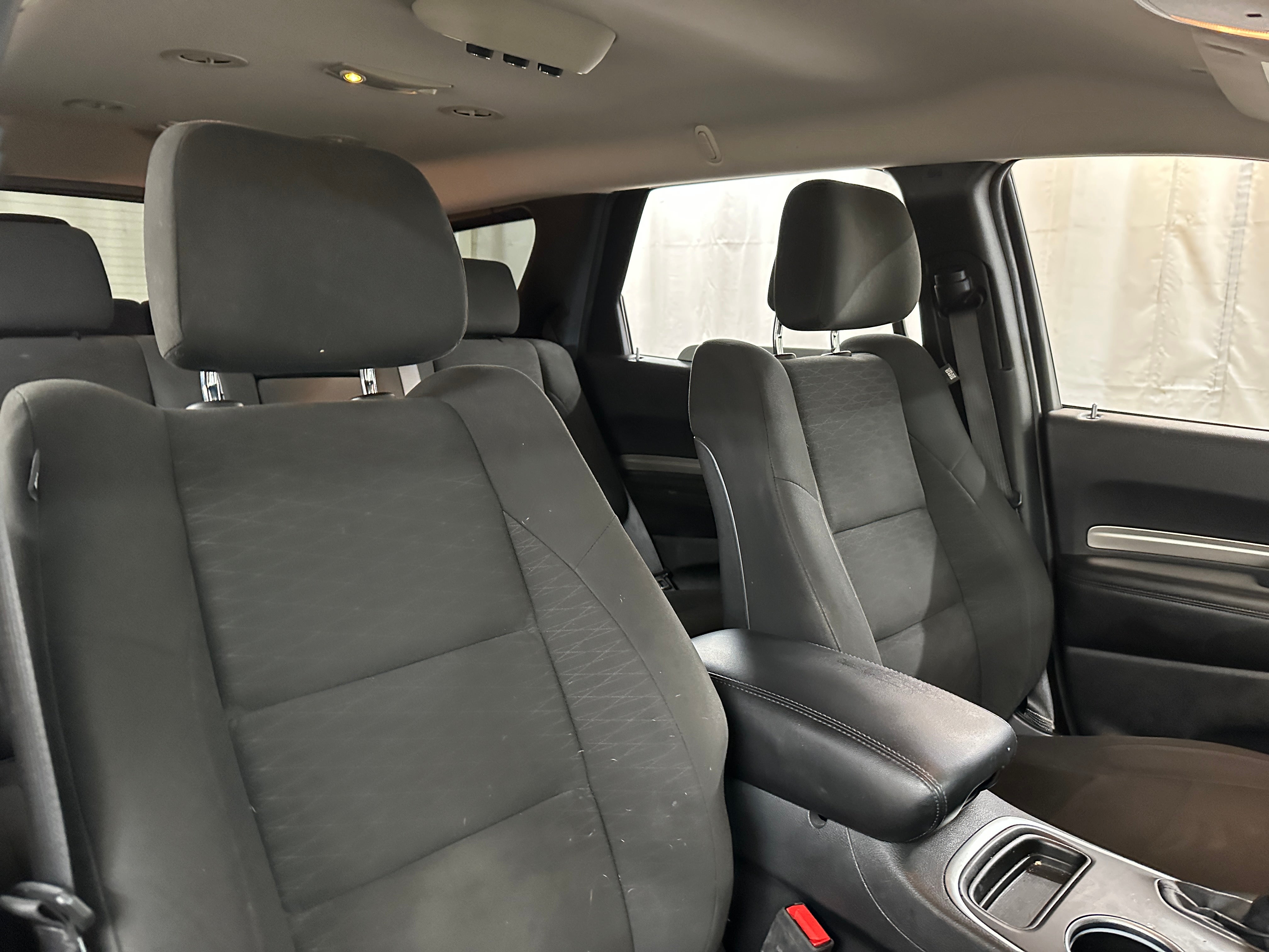 2019 Dodge Durango SXT 2