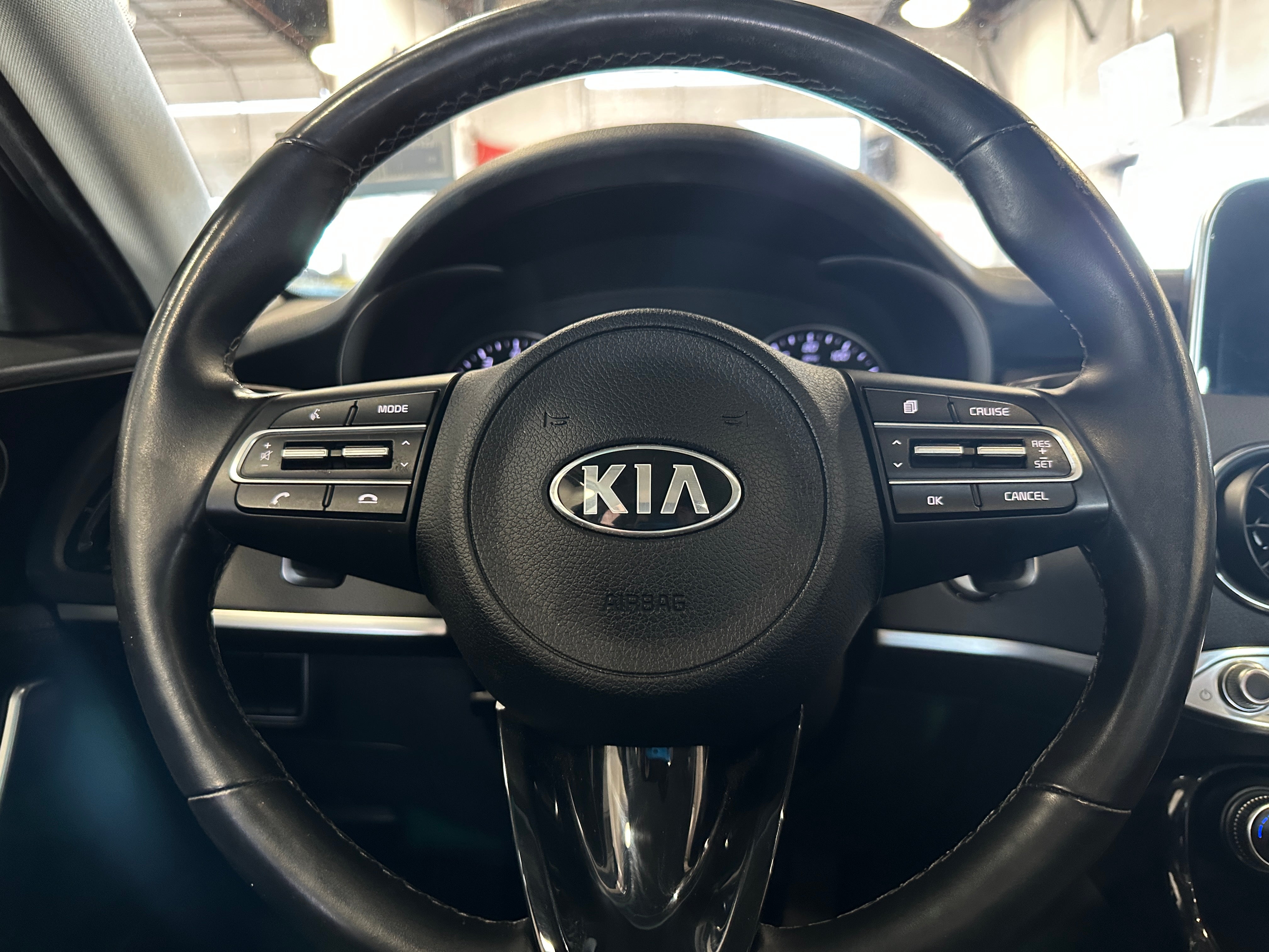 2018 Kia Stinger Base 4