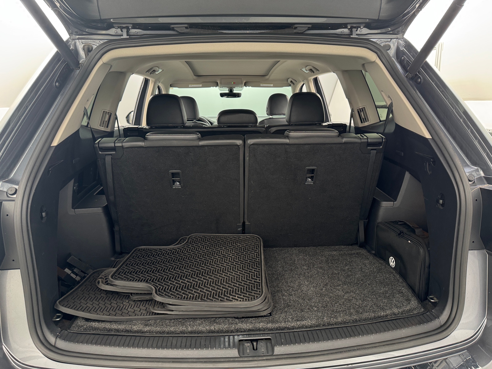 Thumbnail: 2022 Volkswagen Atlas - 7