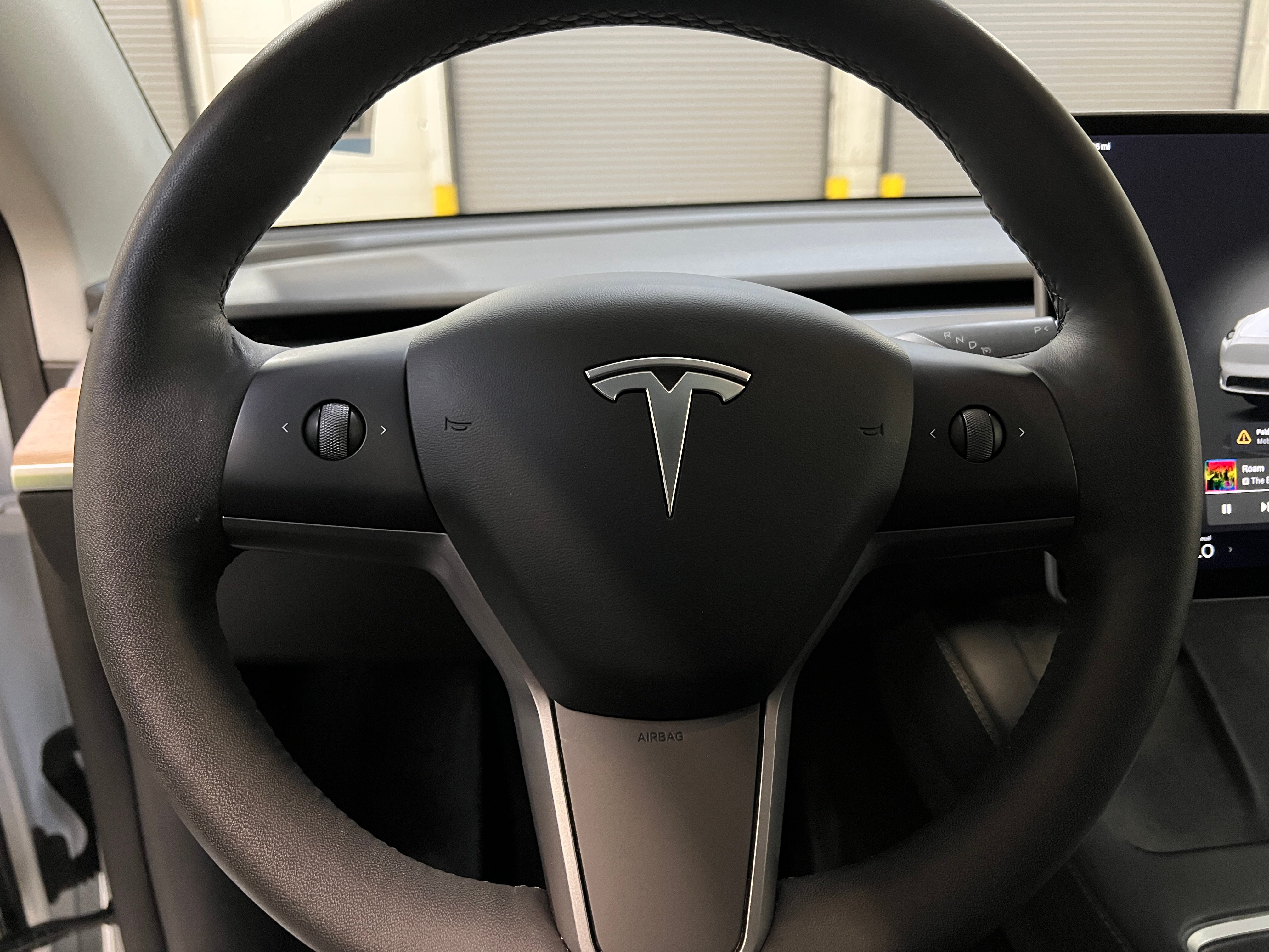 2022 Tesla Model Y Long Range 4