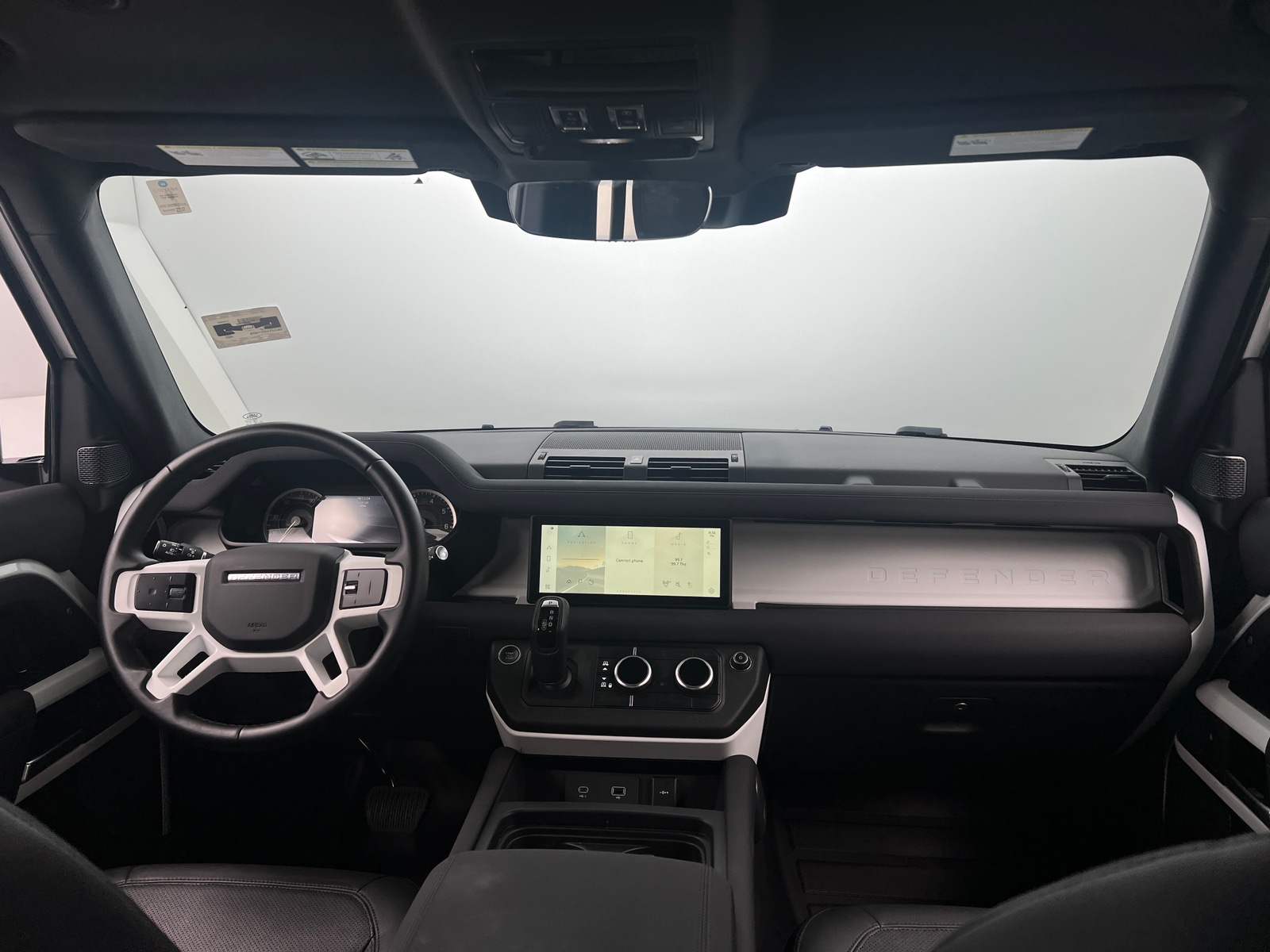 Thumbnail: 2023 Land Rover Defender - 2