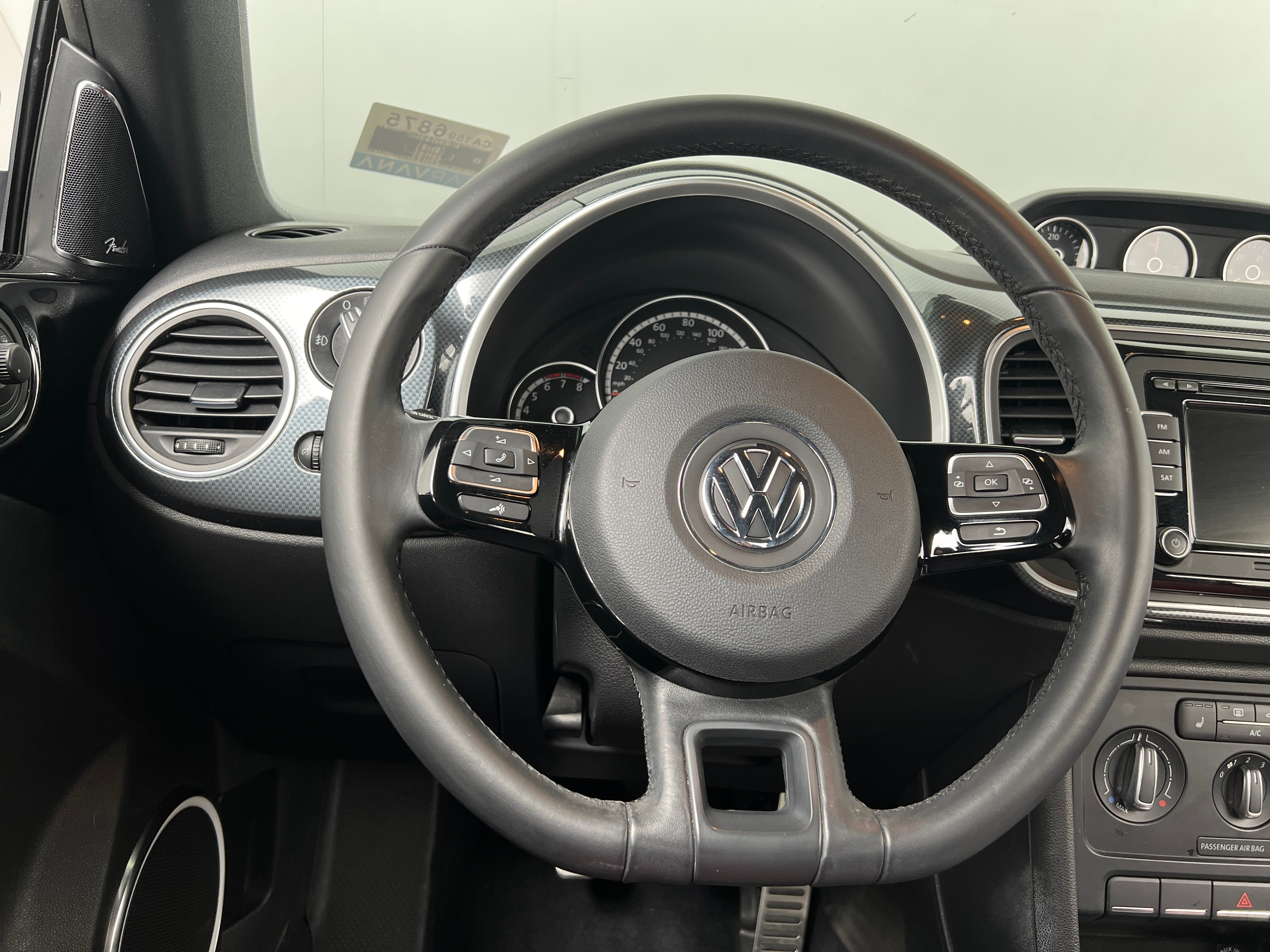 2013 Volkswagen Beetle  5