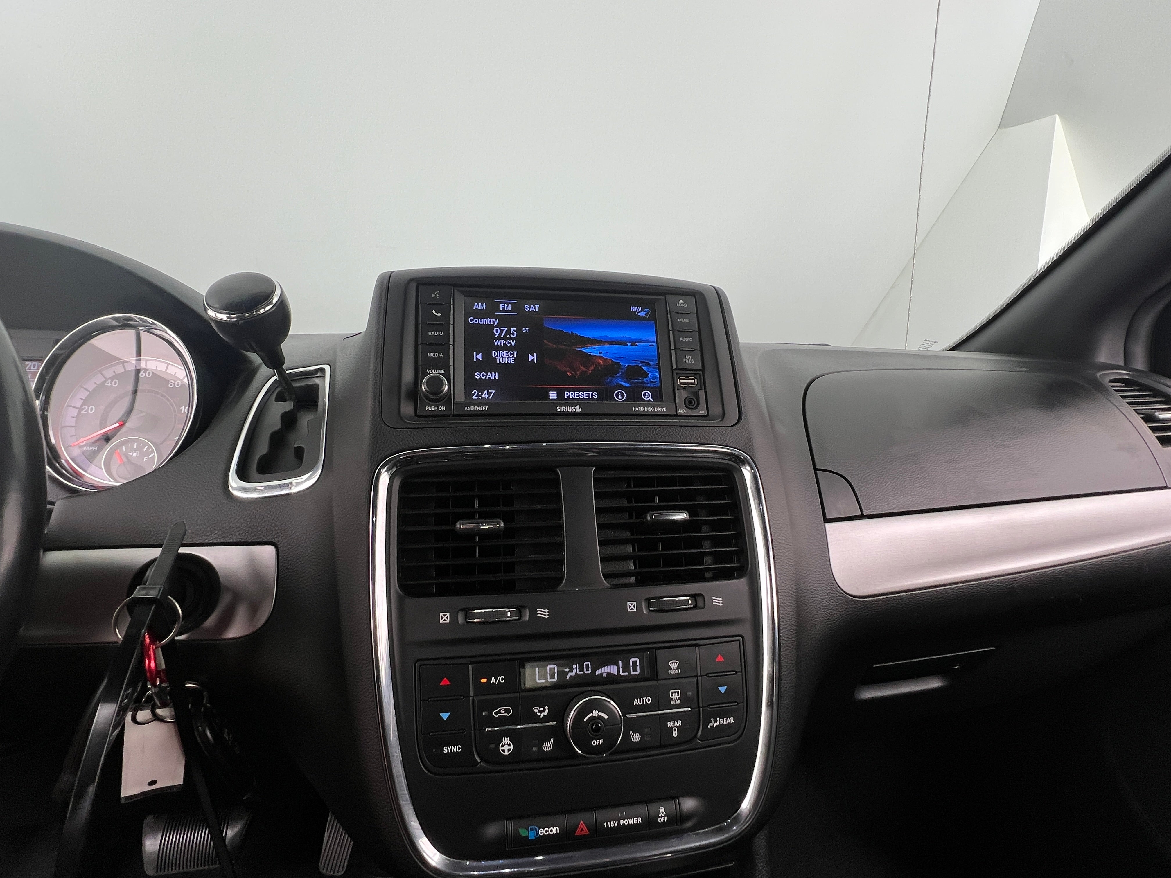 2020 Dodge Grand Caravan SE 3